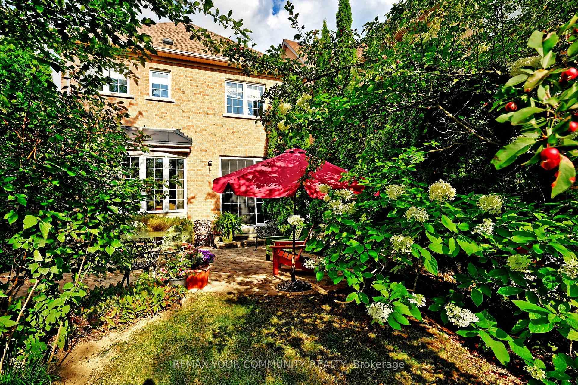55 Carriage House Court photo 43