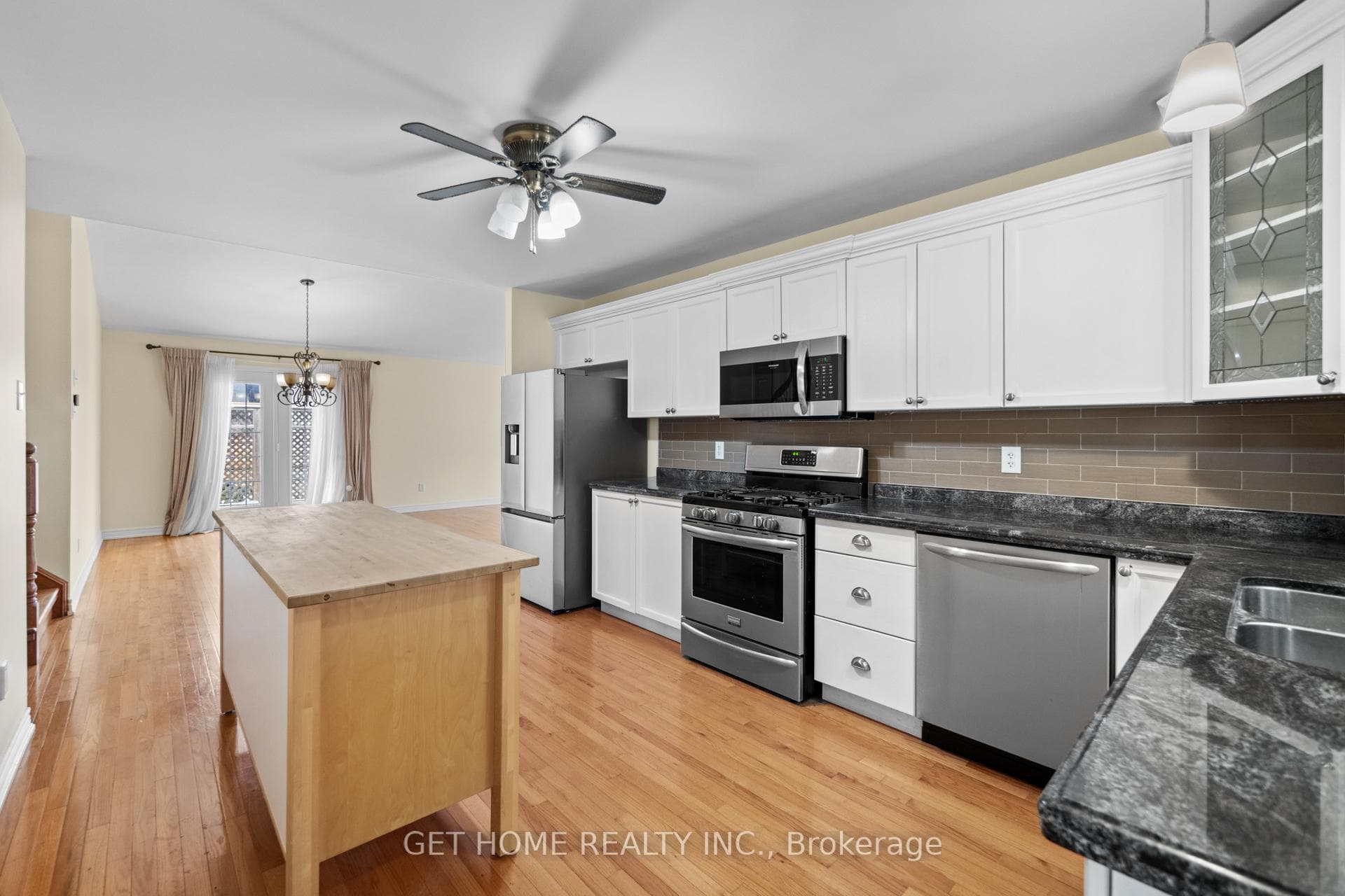 7 DONNA Drive photo 11