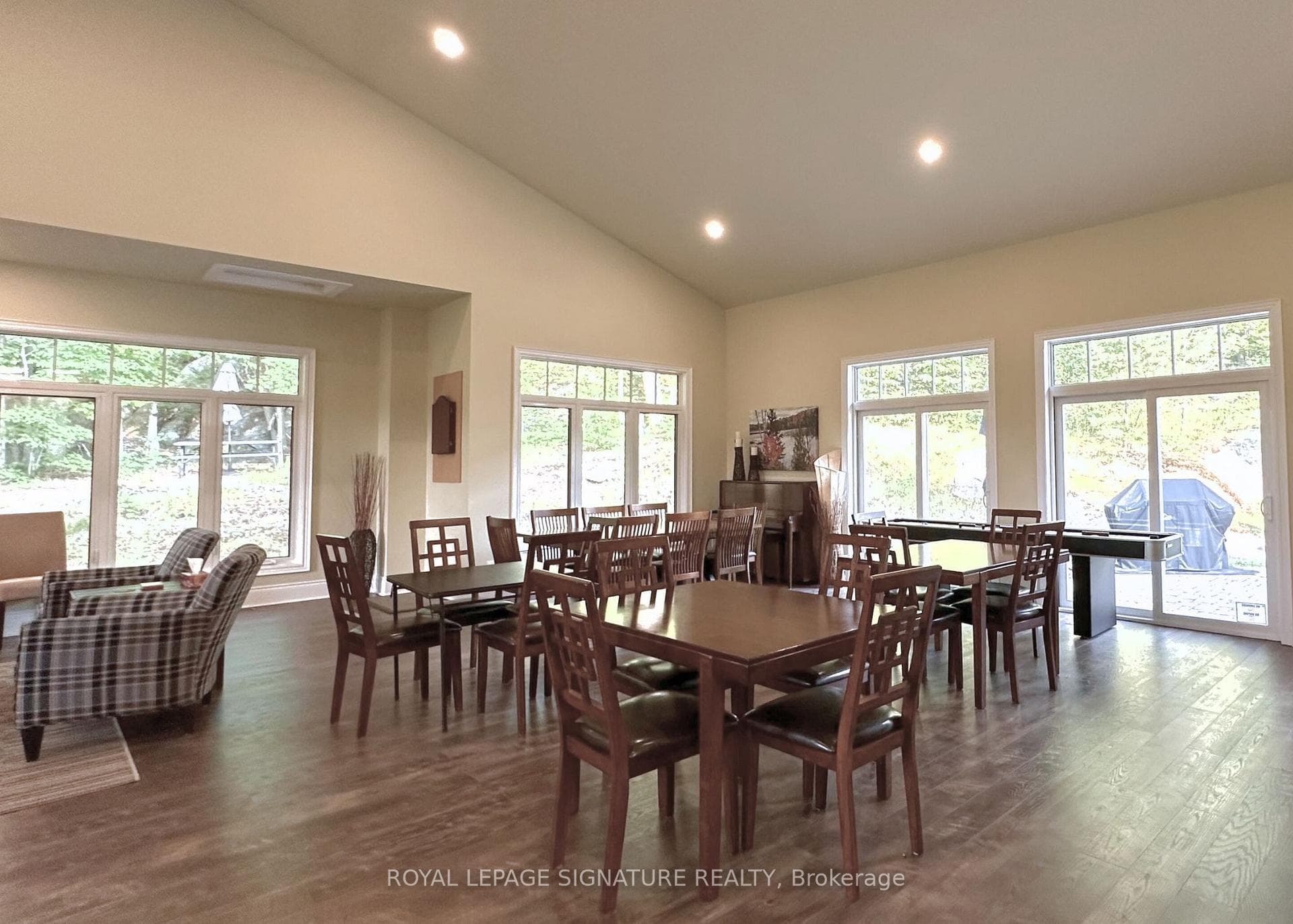 Clubhouse Common Area