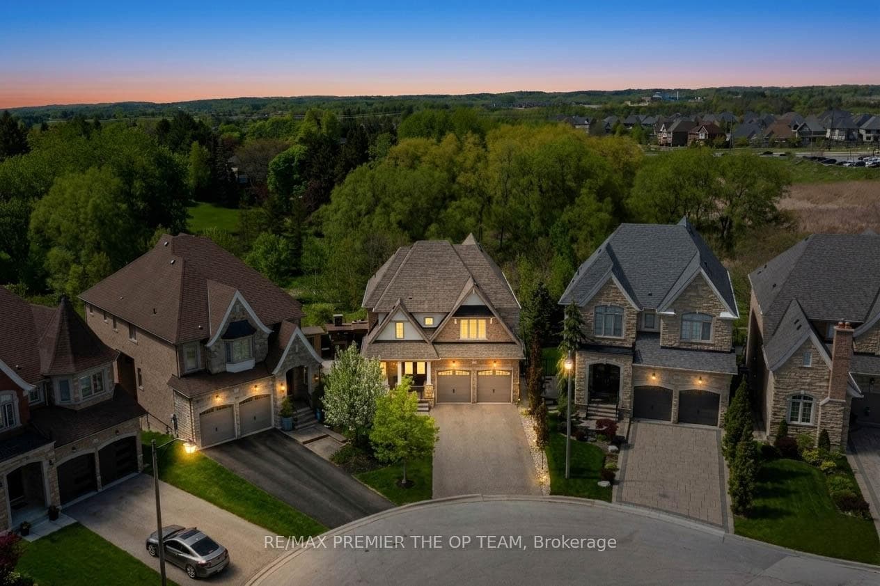 22 Adelia Place photo 2