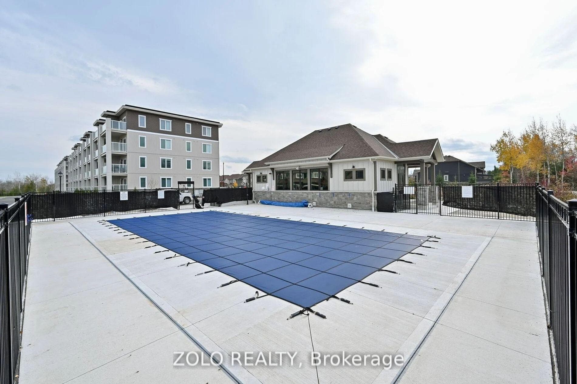 17 Spooner Crescent photo 18