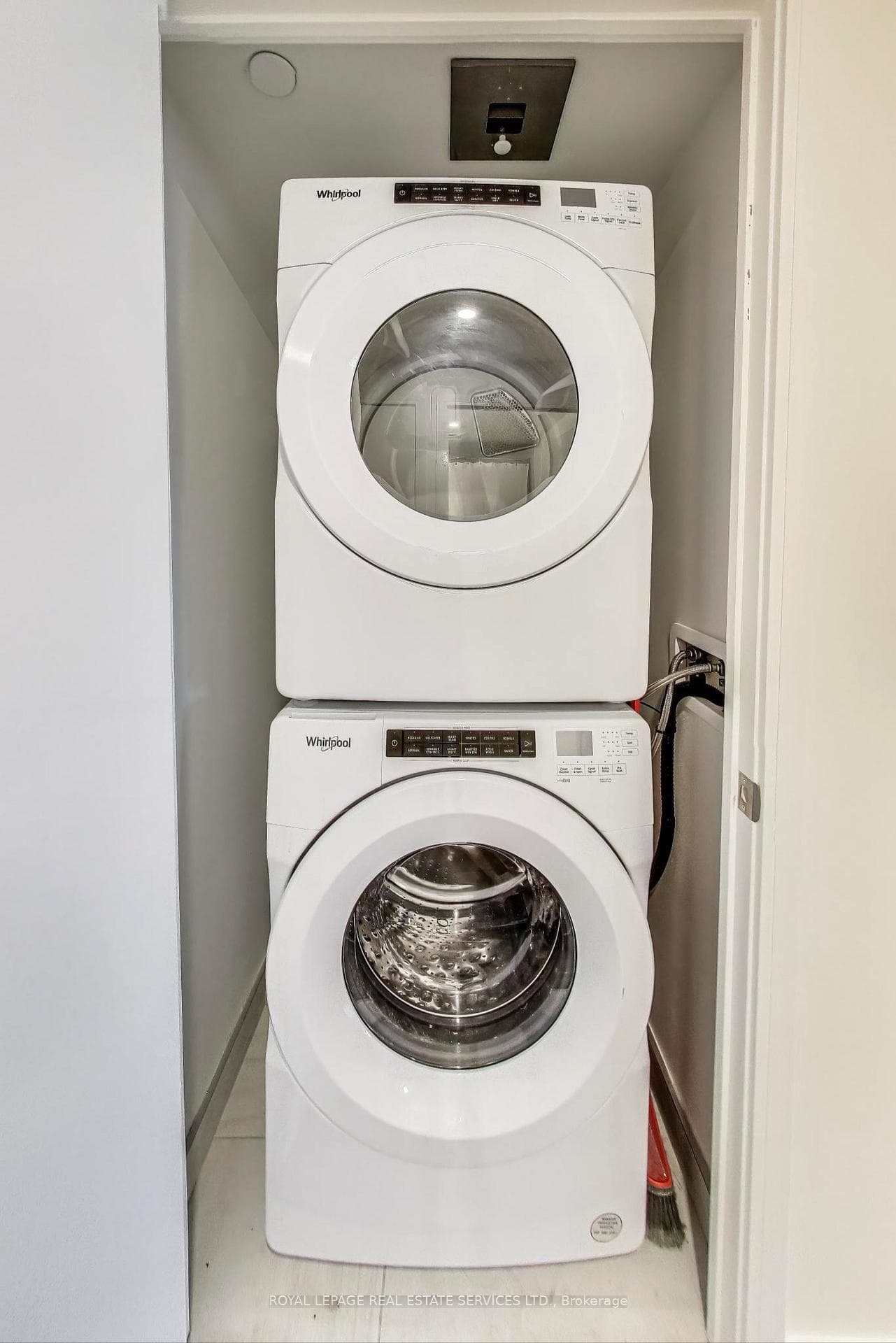 30 Samuel Wood Way N/A Unit 2006 photo 16