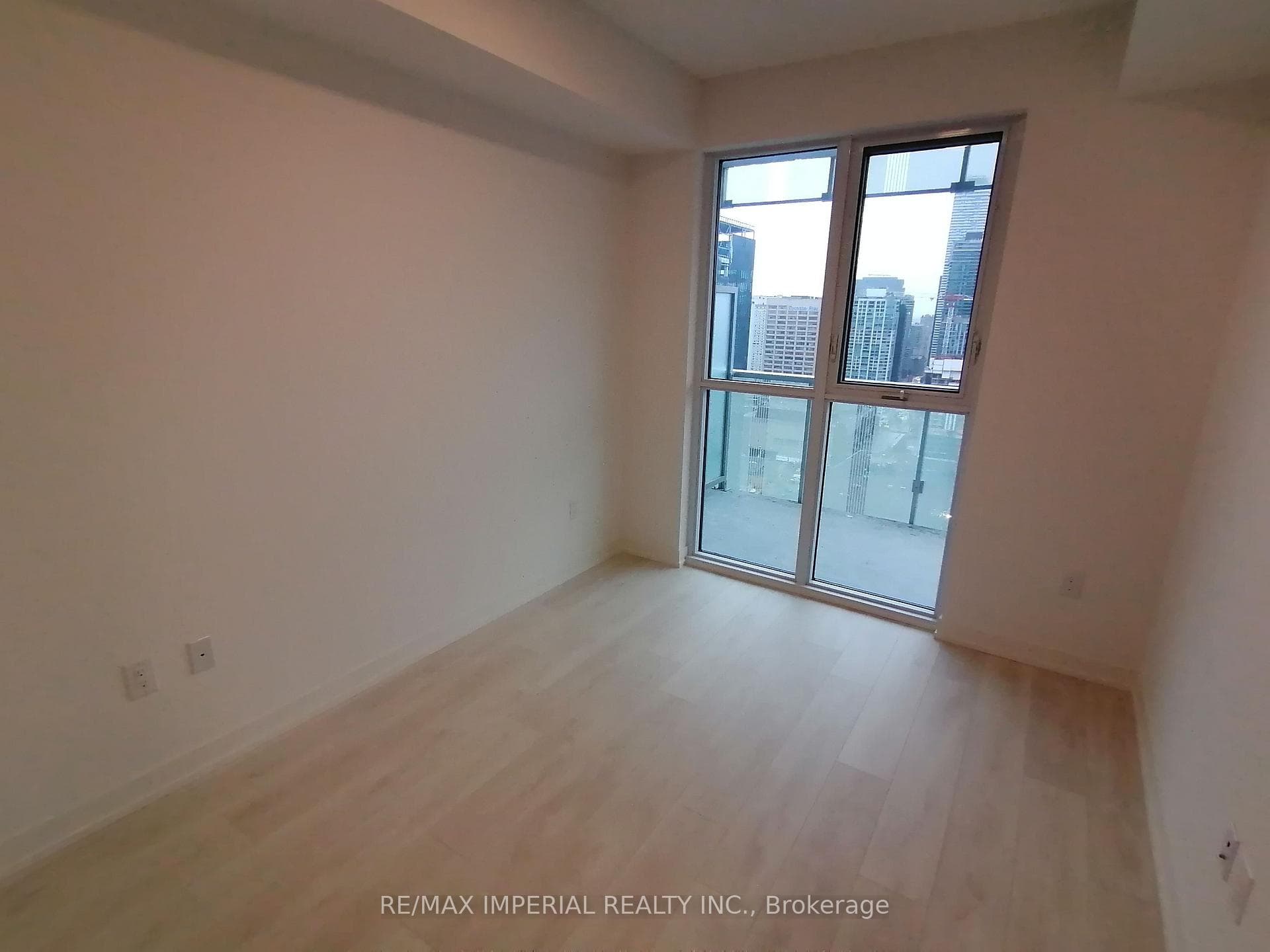 15 Lower Jarvis Street Unit 2706 photo 12