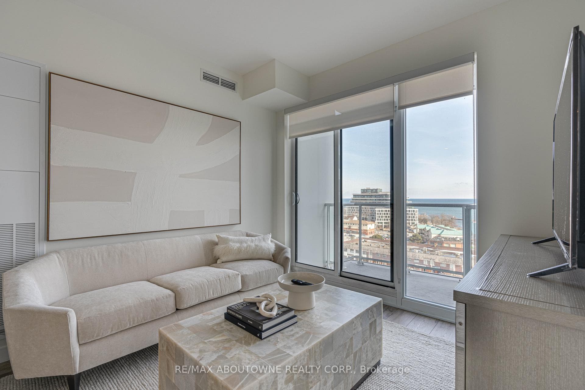 133 Bronte Road Unit B0723 photo 7
