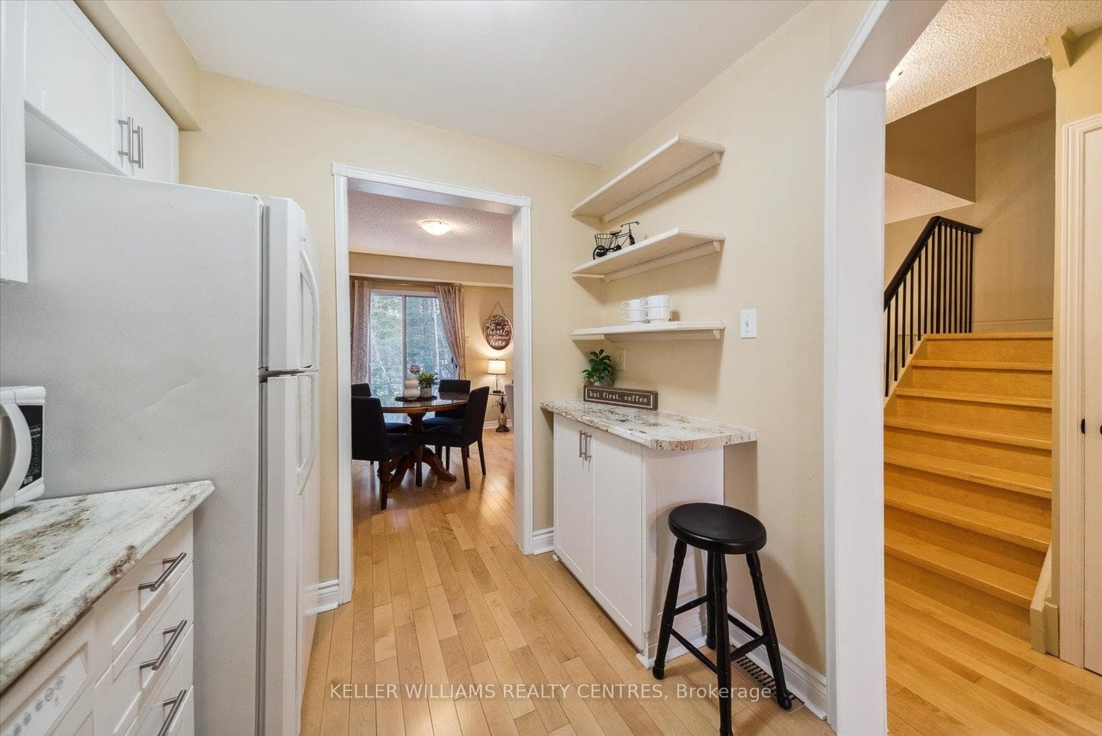 571 Jack Giles Circle photo 9