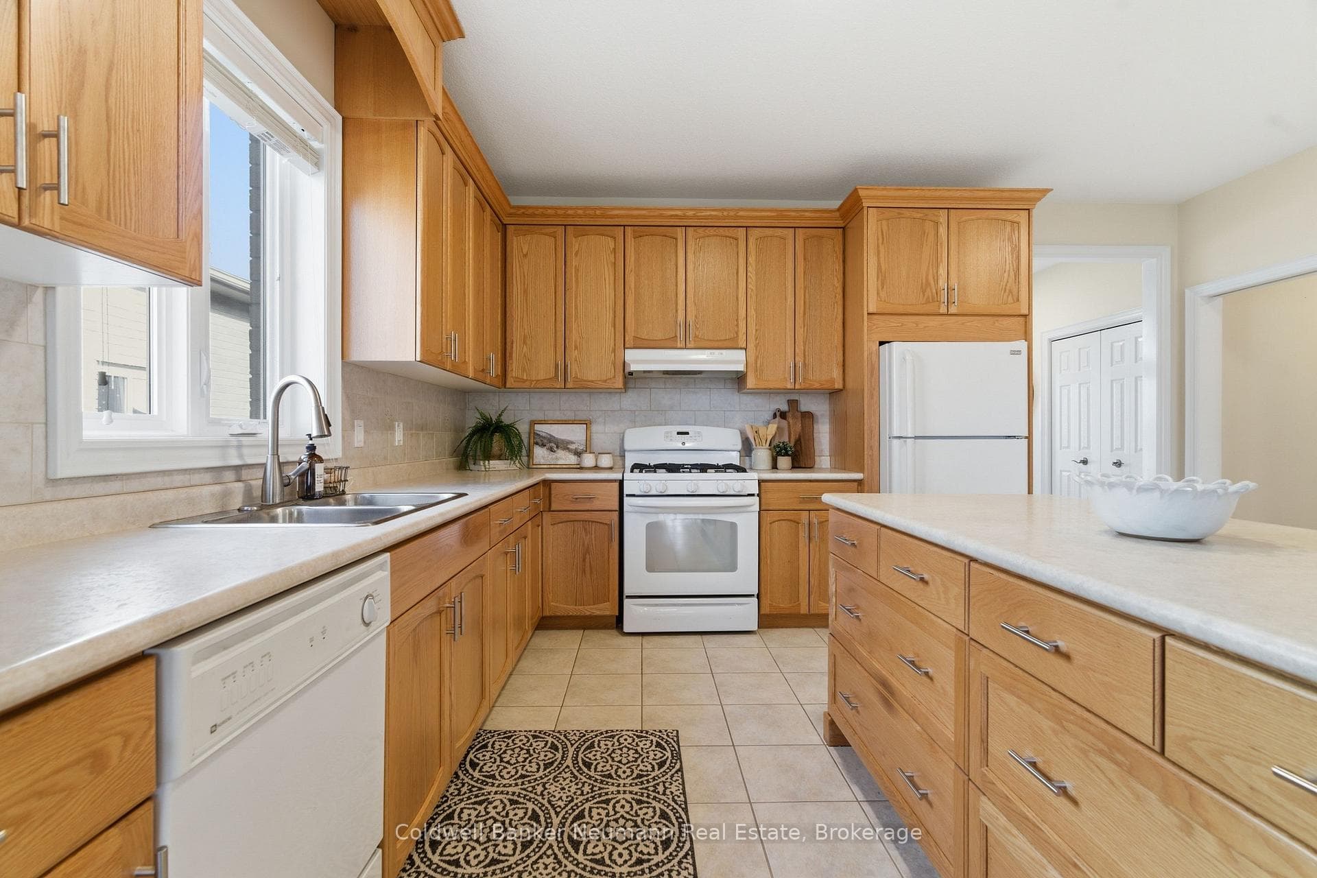 14 Sweeney Drive photo 8
