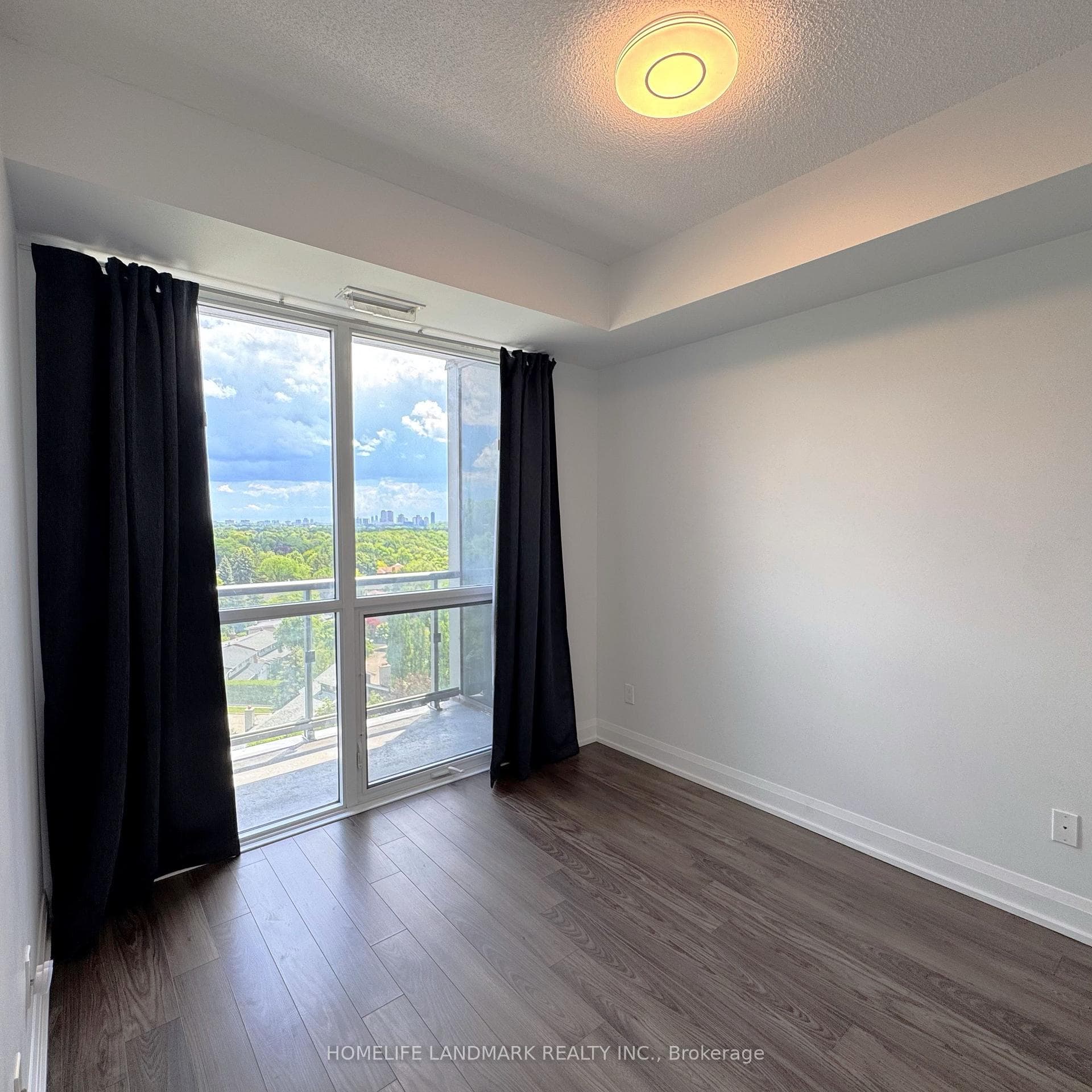 18 Graydon Hall Drive Unit 1110 photo 10