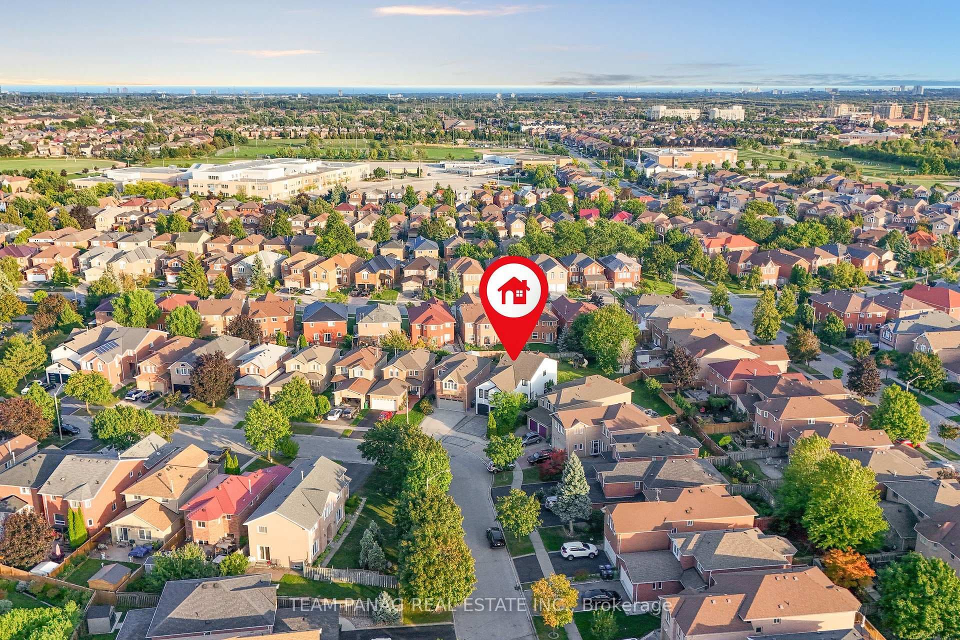 5358 Flatford Road photo 44