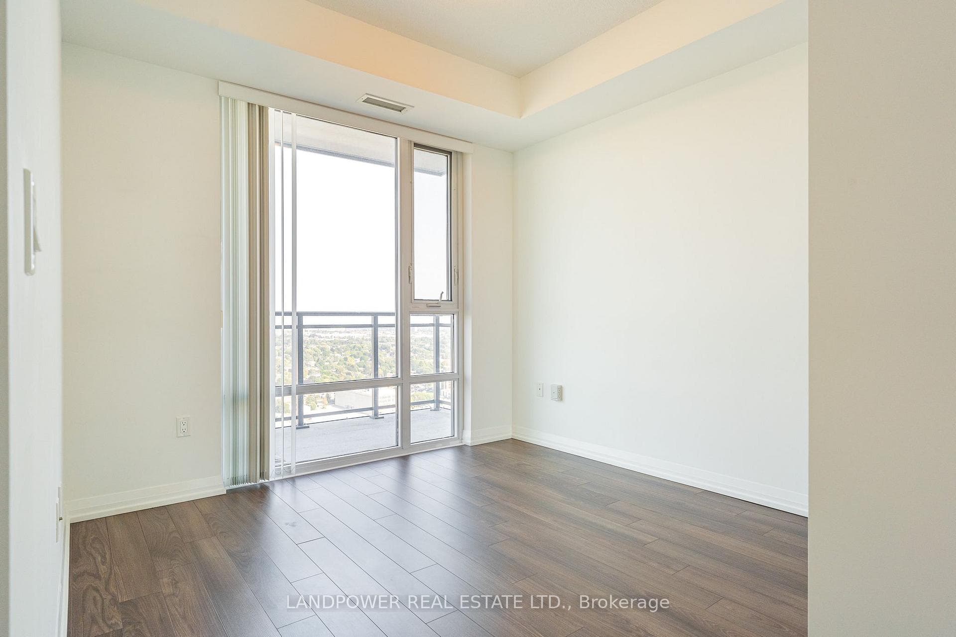55 Ann O'Reilly Road Unit 3303 photo 8