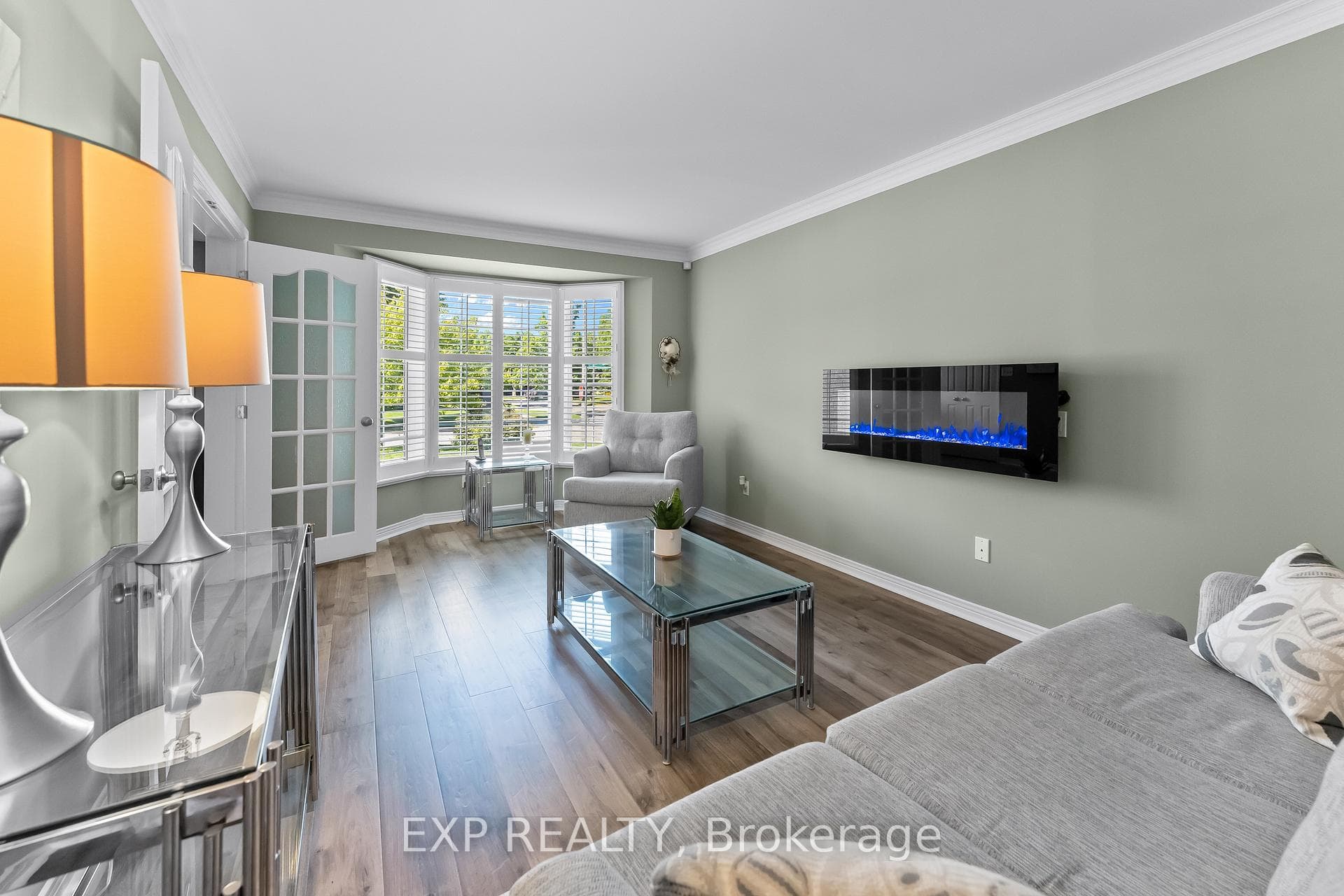 57 Goodman Crescent photo 18