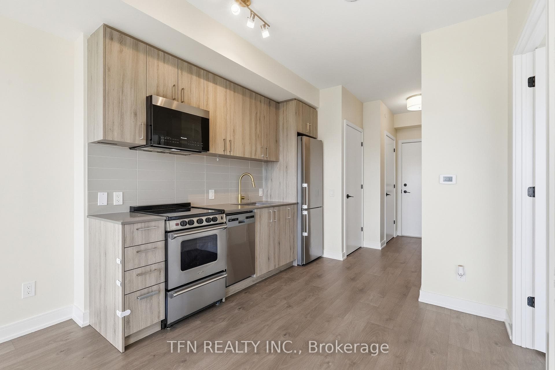 8010 Derry Road Unit 1306 photo 12