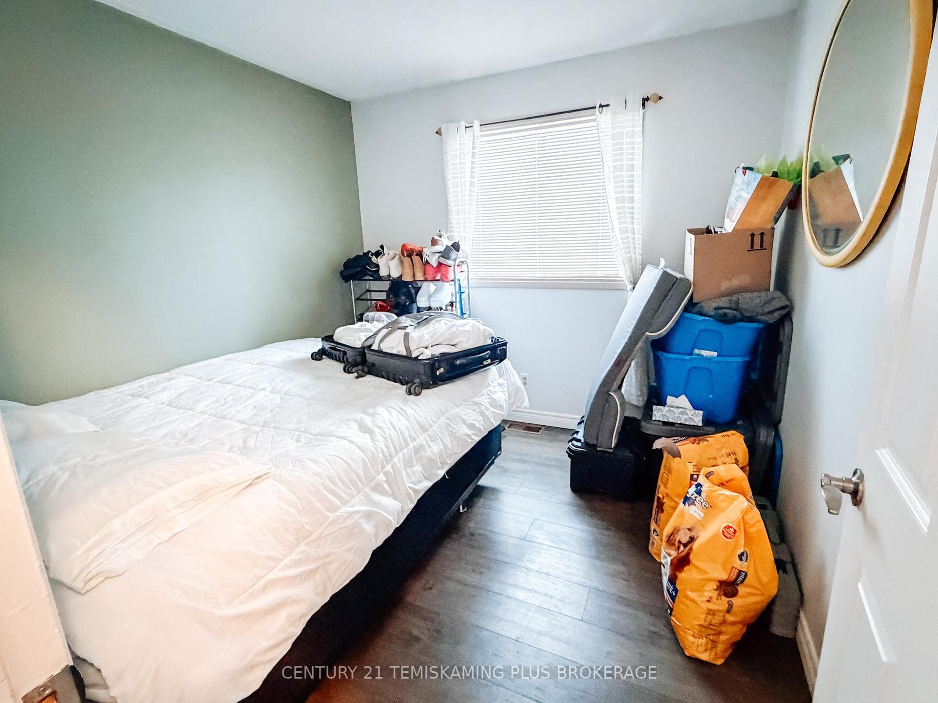 162 Rebecca Street photo 7