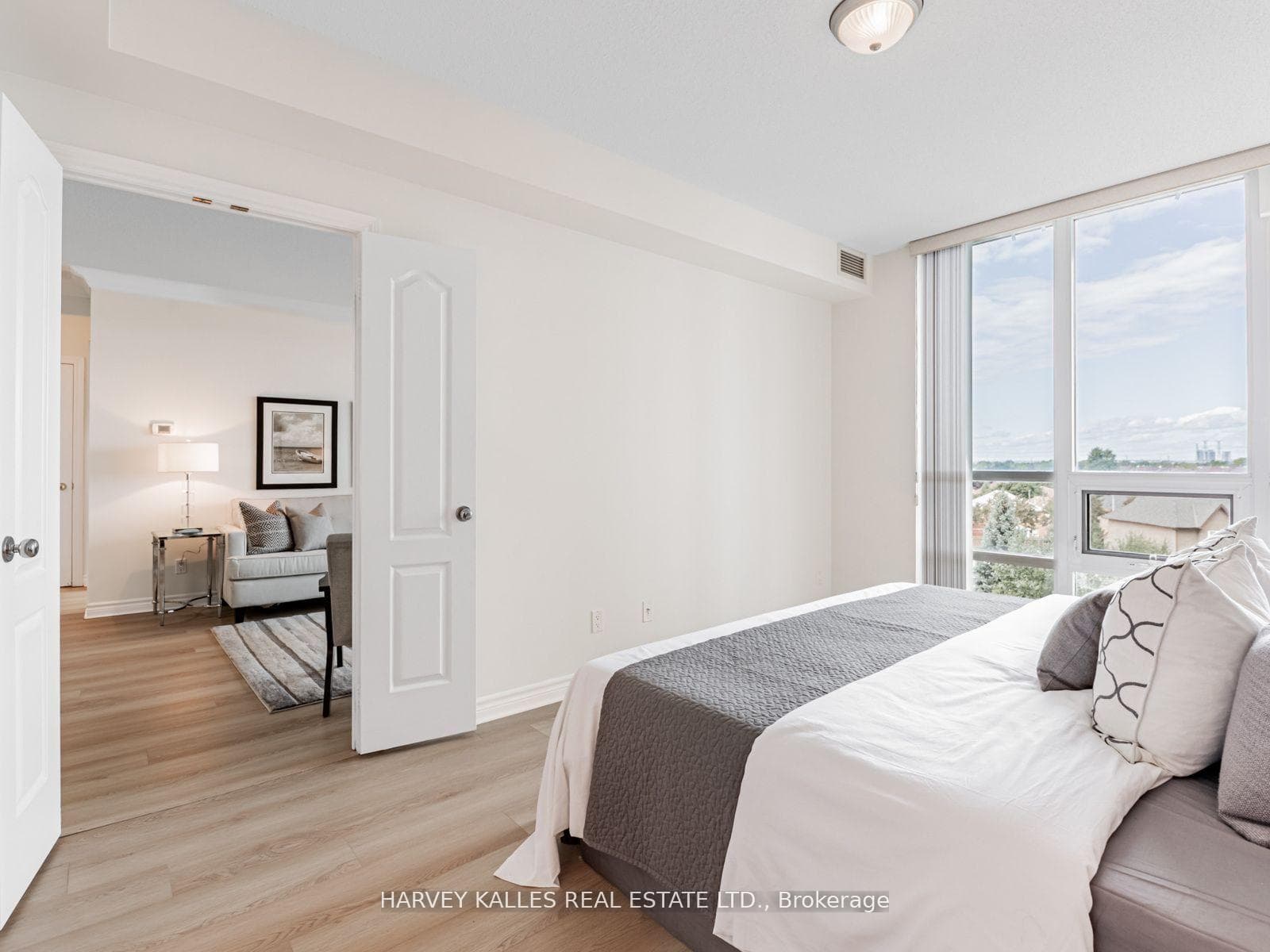 88 Promenade Circle Unit 508 photo 23