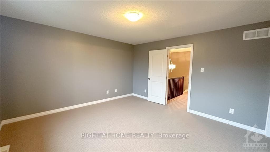 617 SUNBURST Street photo 10