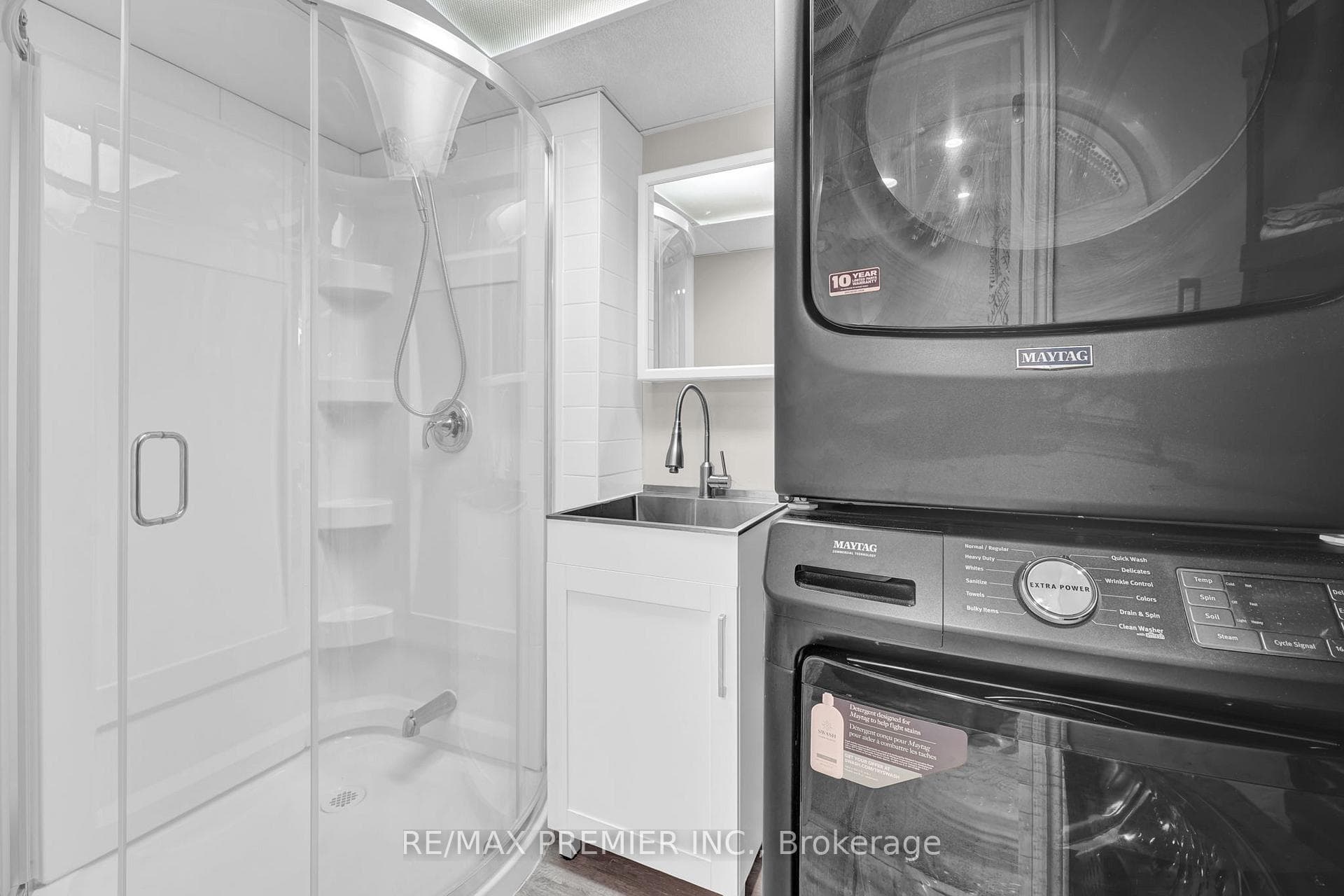 154 Marion Street photo 29