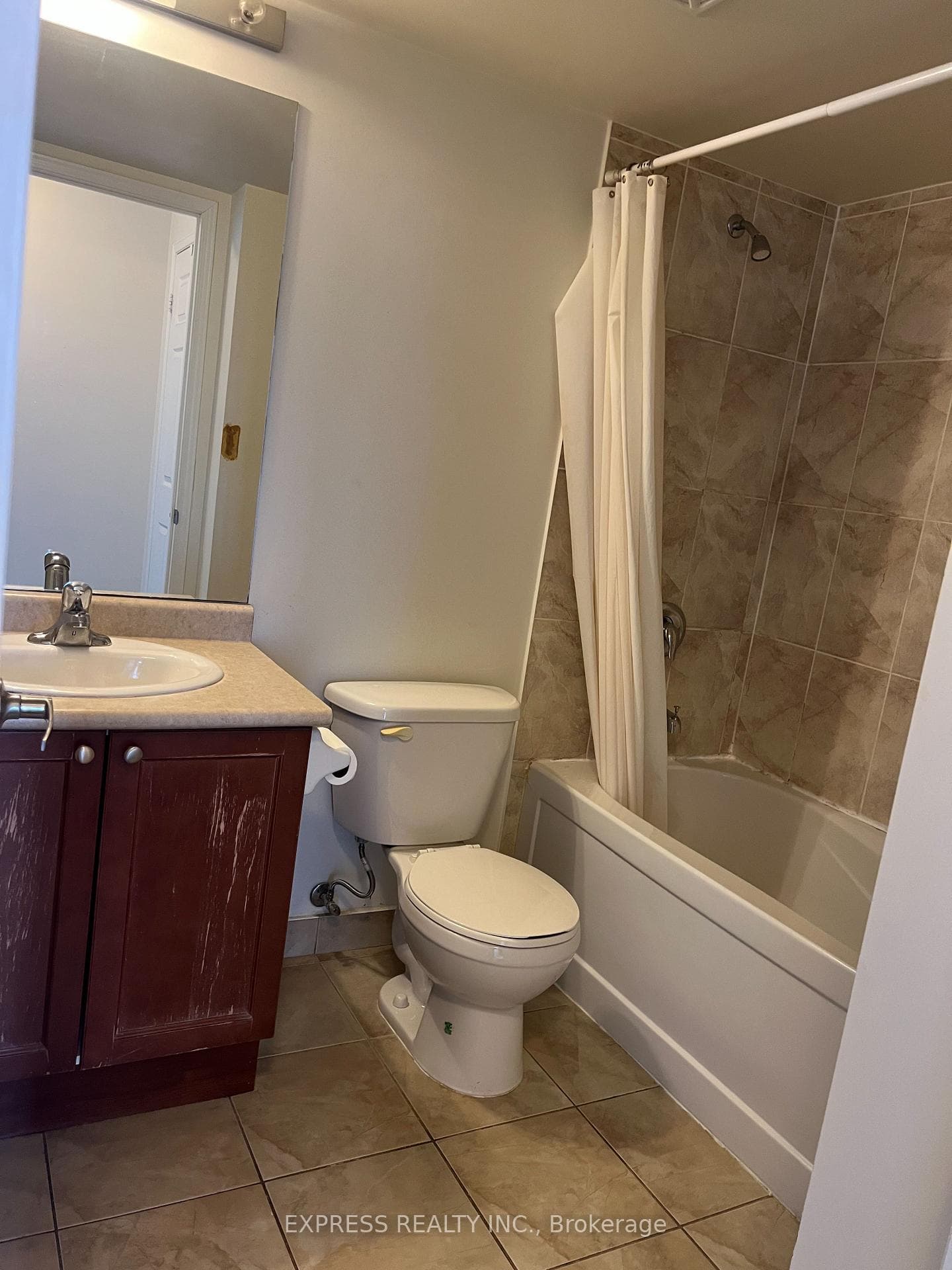 35 Hollywood Avenue Unit 2301 photo 9