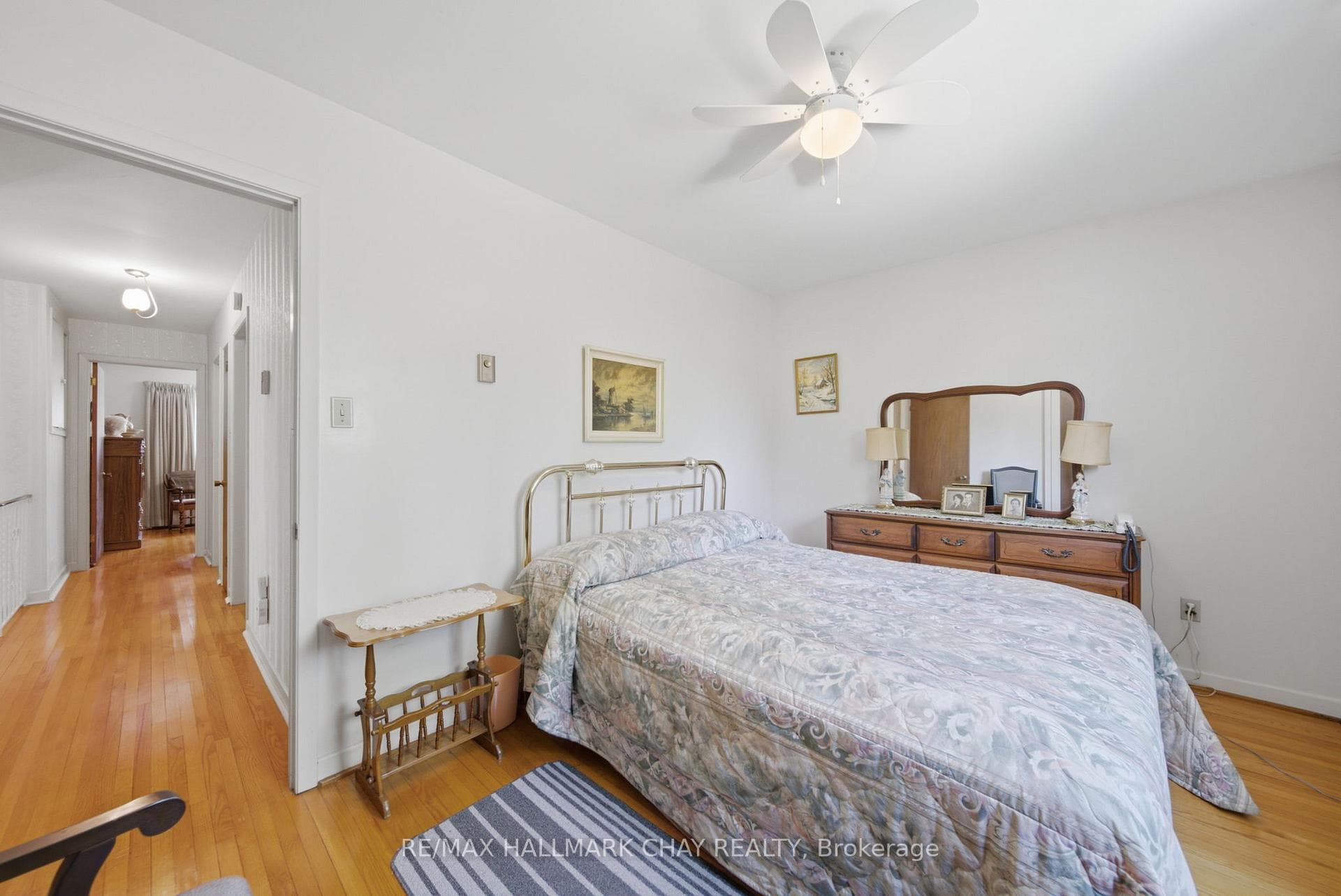 6 Highcroft Drive photo 18