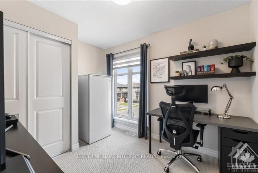 594 COMPASS Street photo 23
