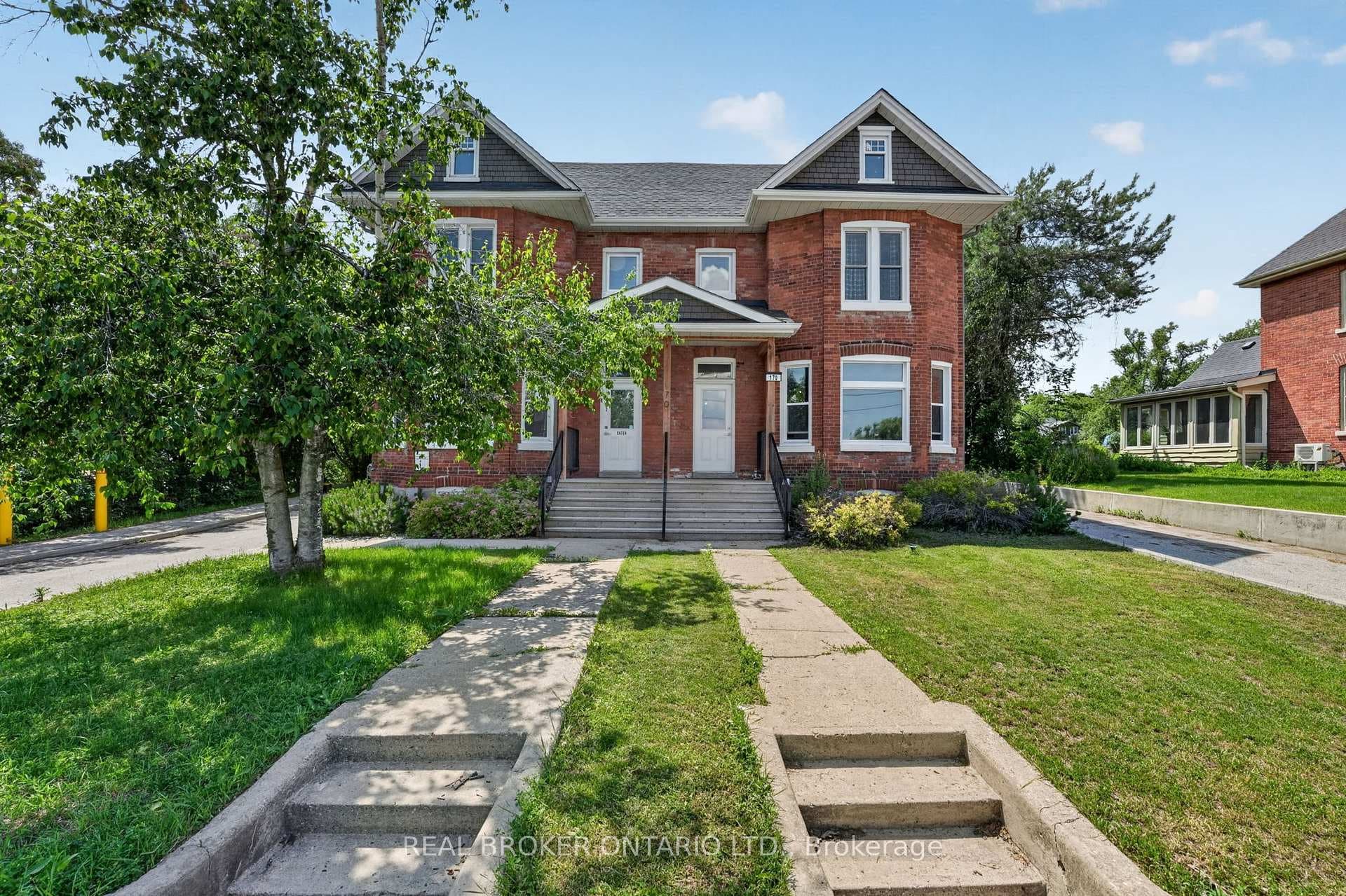 170 BRADFORD Street photo 1