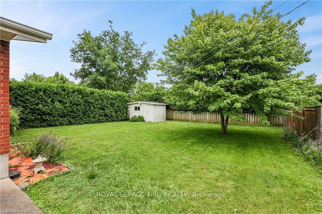 16 Dobbie Road photo 40