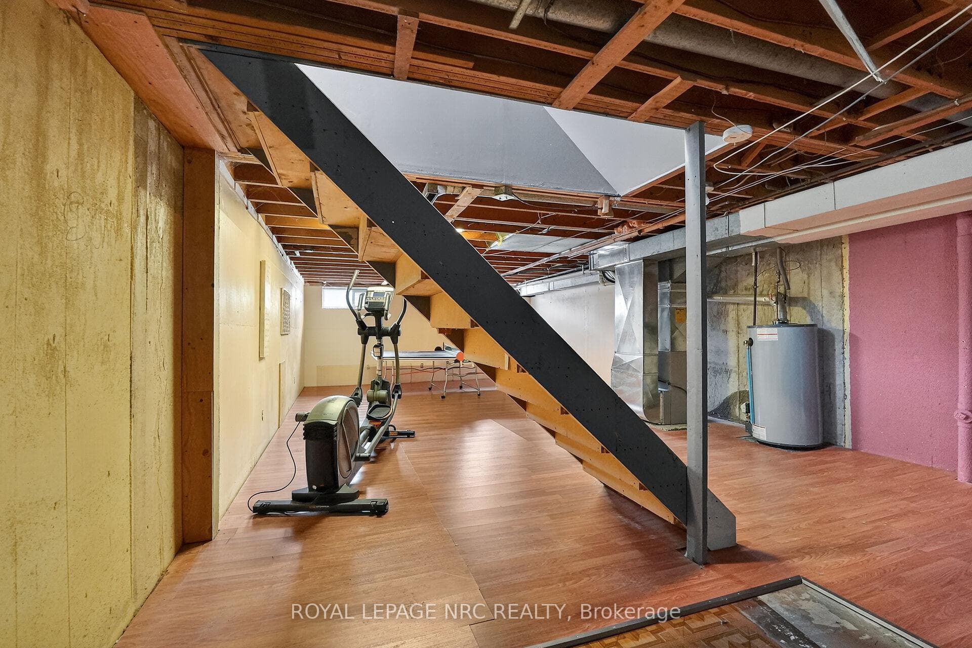 53 Allan Drive photo 27