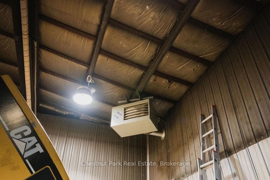 35 Niven Street photo 16