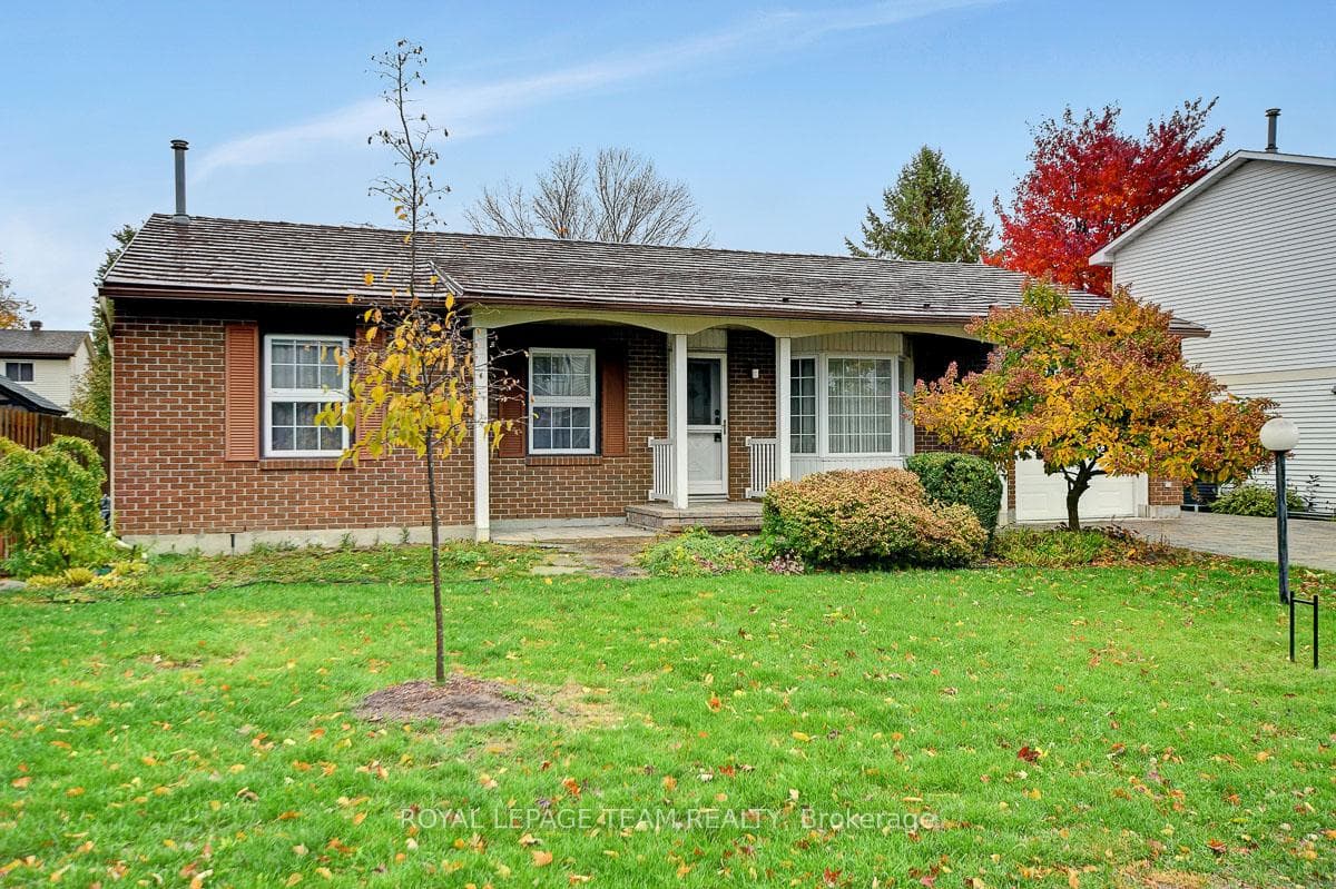 16 Barnstable Drive photo 2