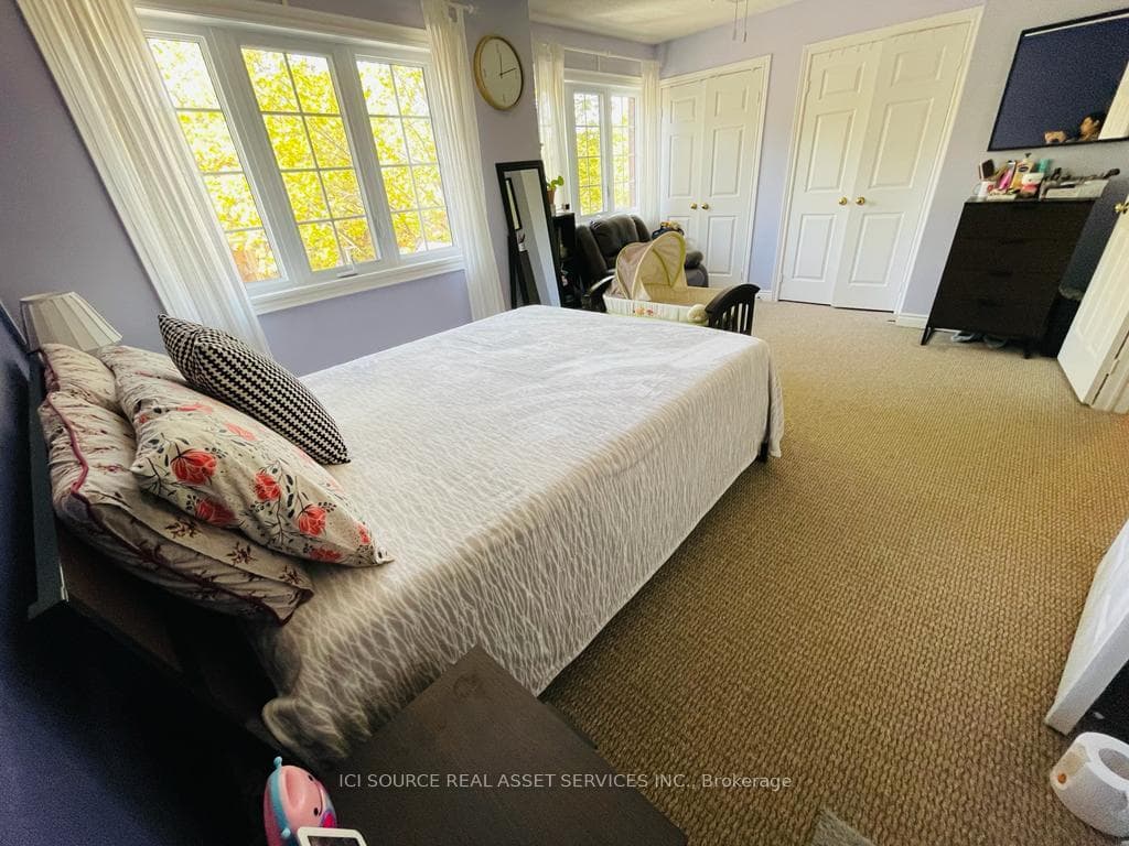 2880 Headon Forest Drive Unit 11 photo 14