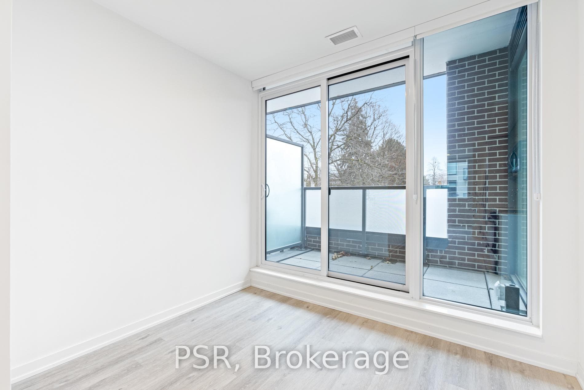 49 Broadfield Drive Unit 229 photo 3