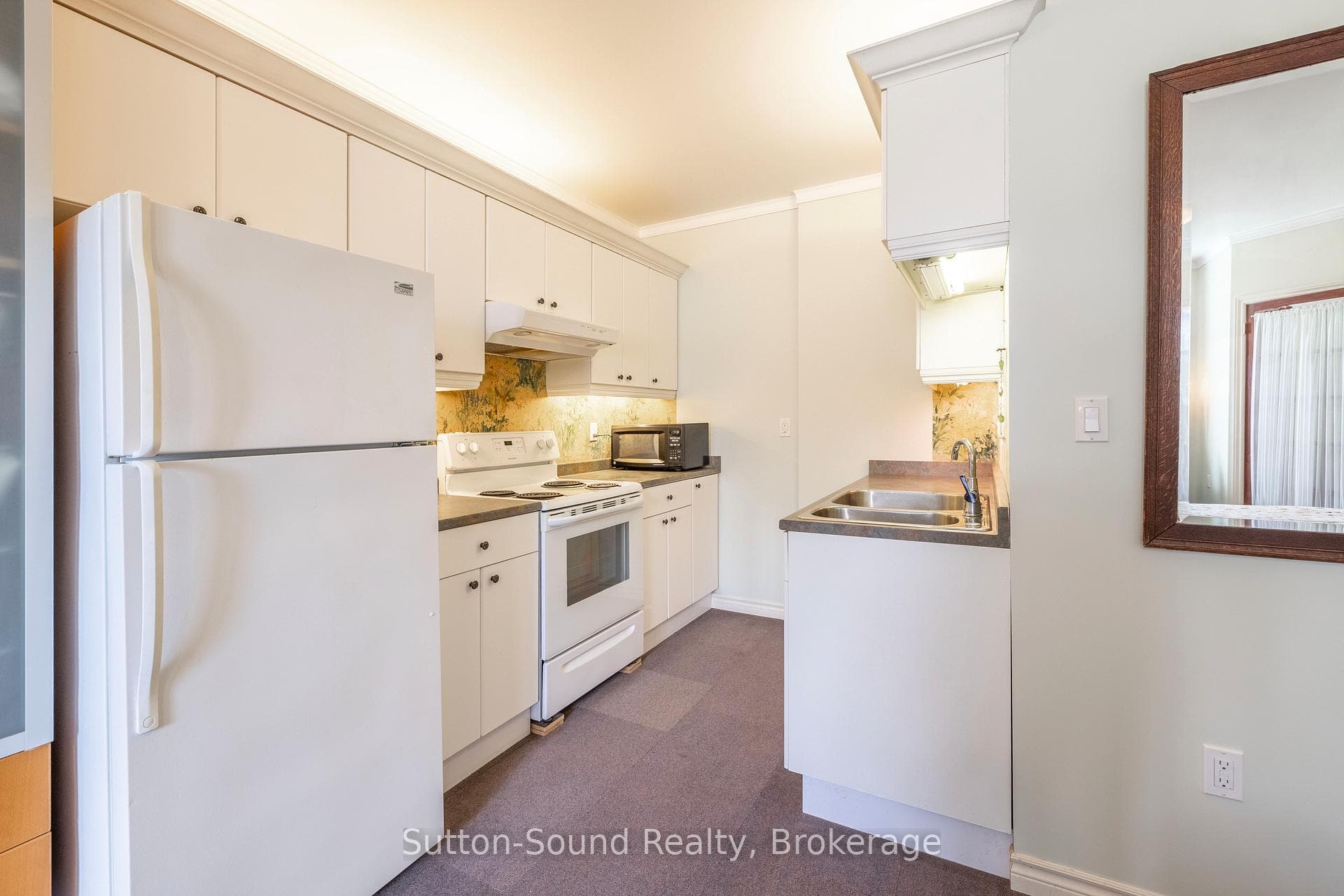 501483 Grey Road 1 Road photo 34