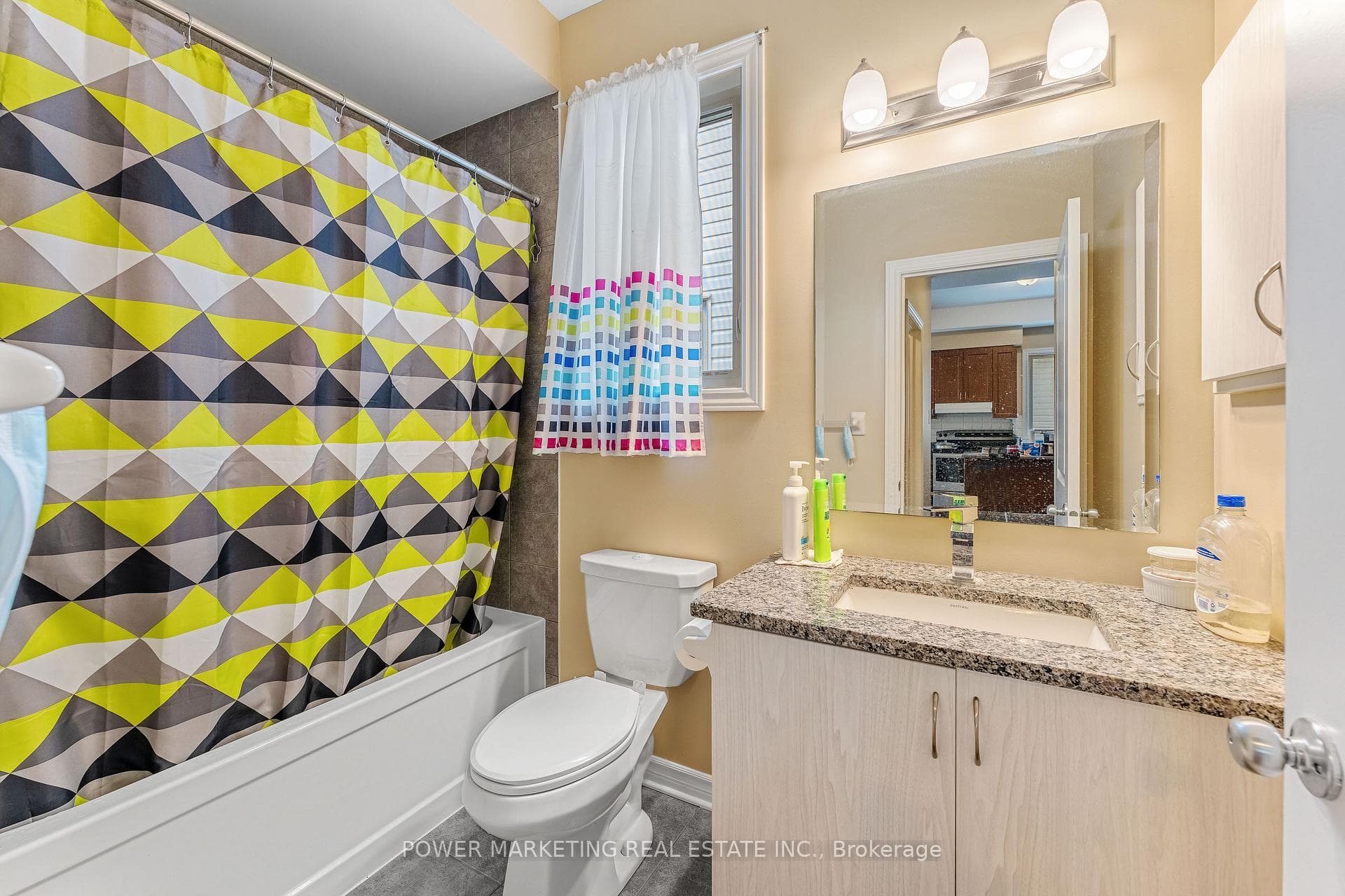 6356 RENAUD Road photo 16