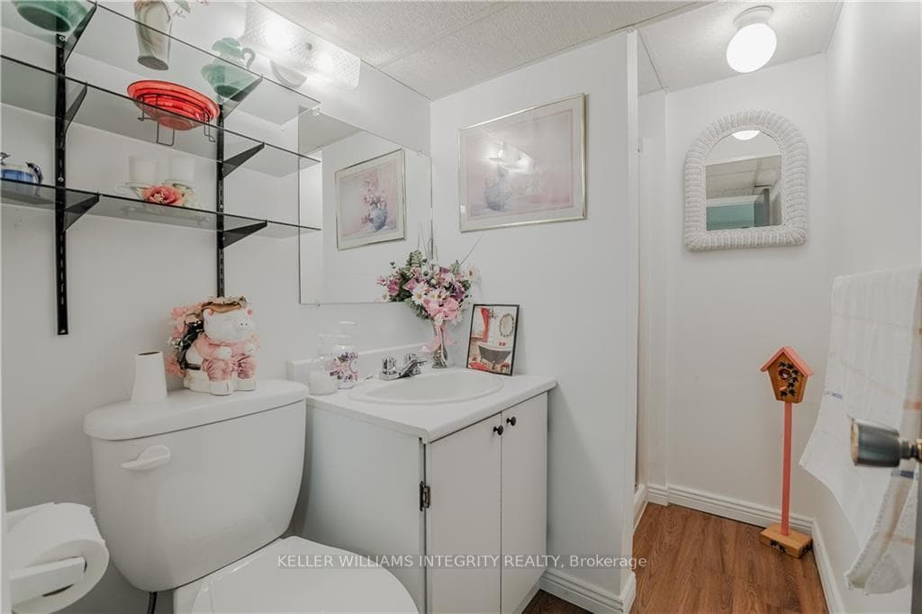 Basement 3-piece bathroom