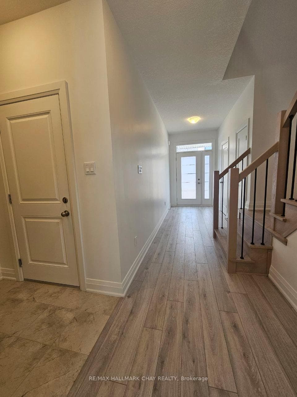 9 Kerr Street photo 6
