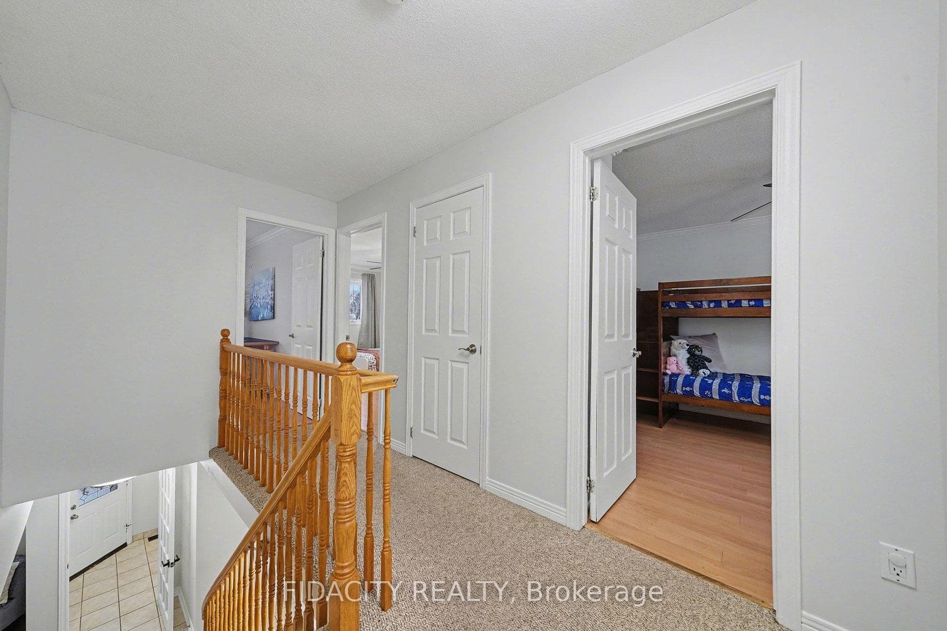 15 Halley Street photo 14