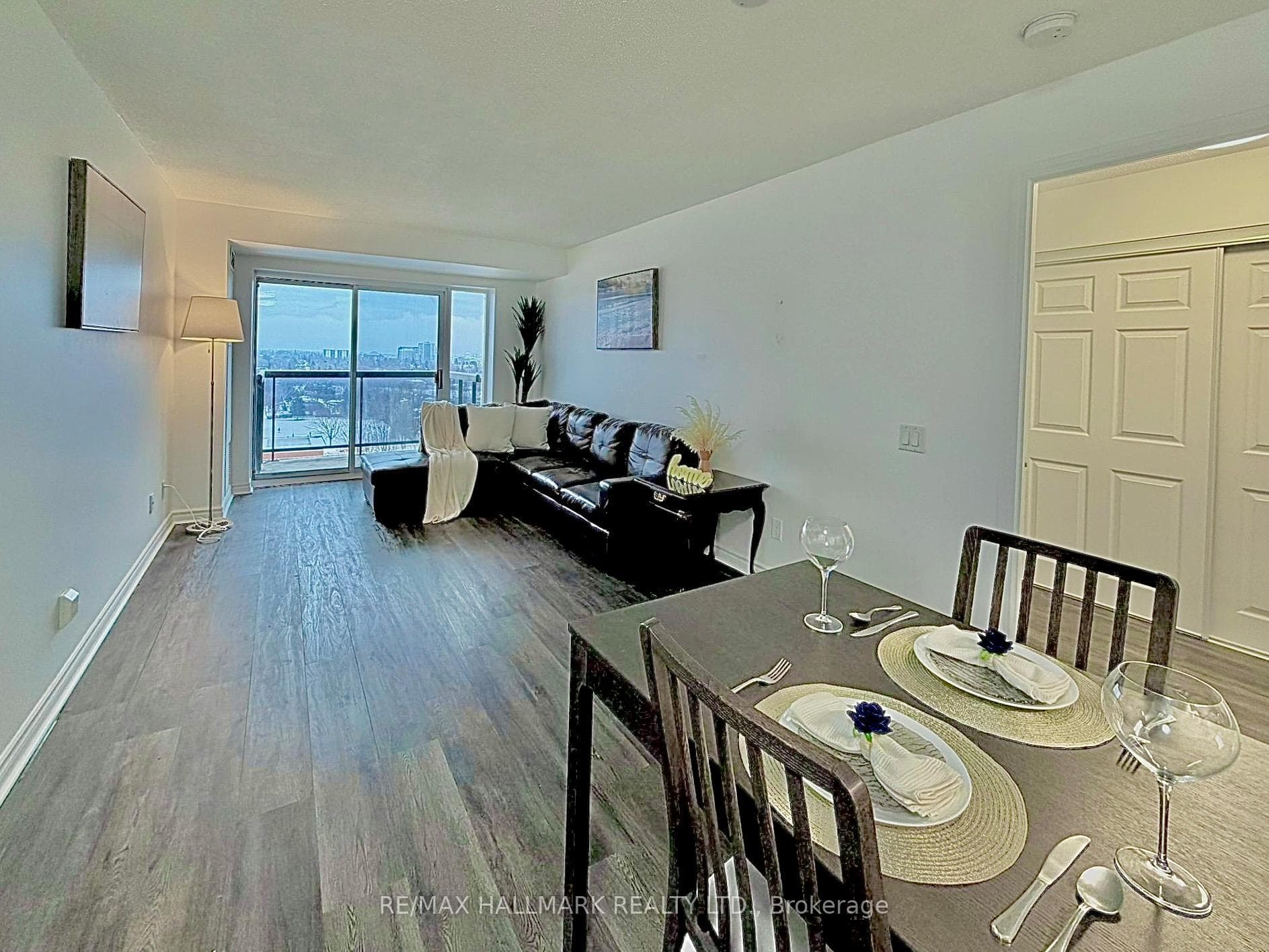 8 Mondeo Drive Unit 920 photo 8