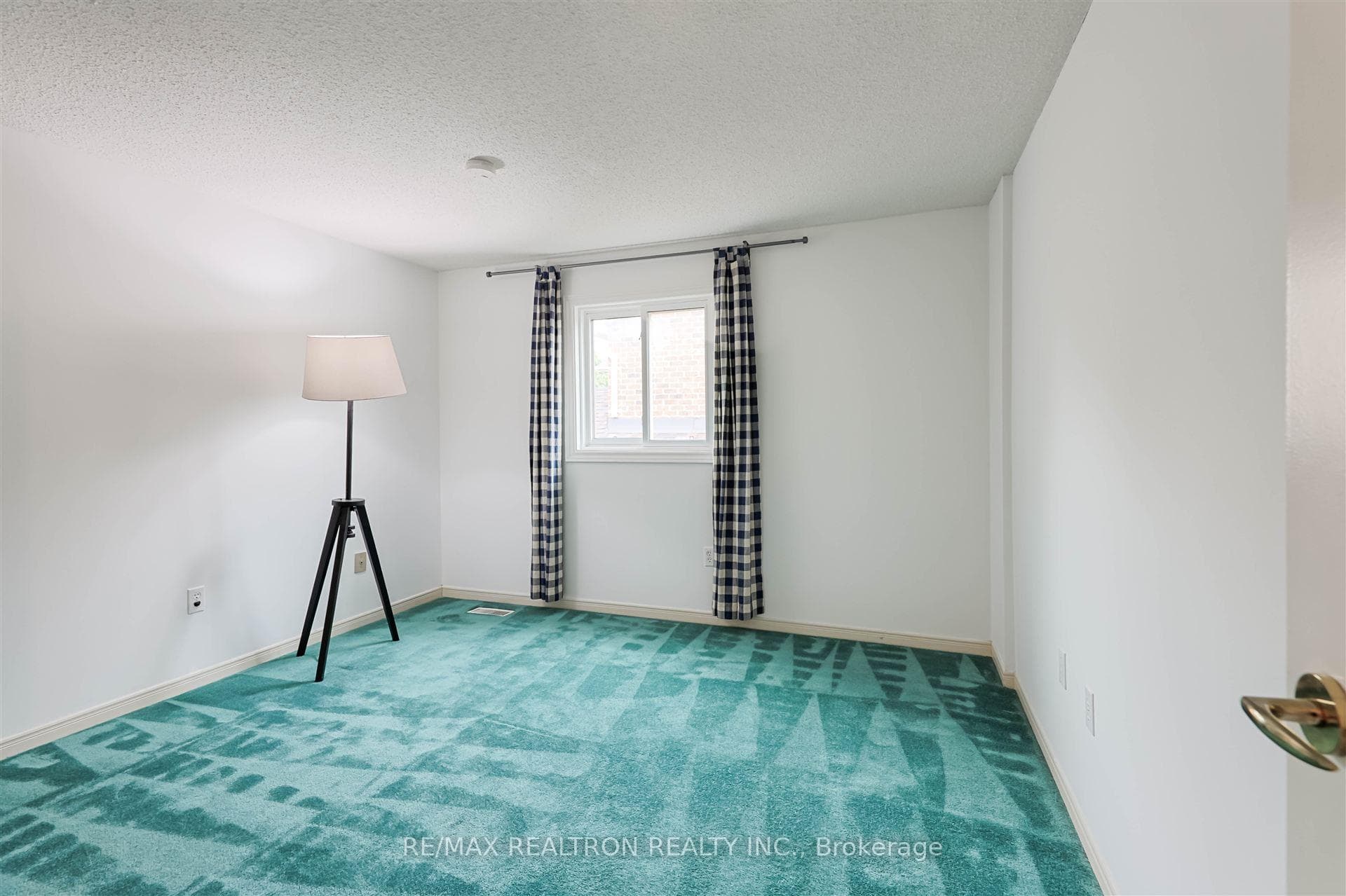 263 Orchard Heights Boulevard photo 34