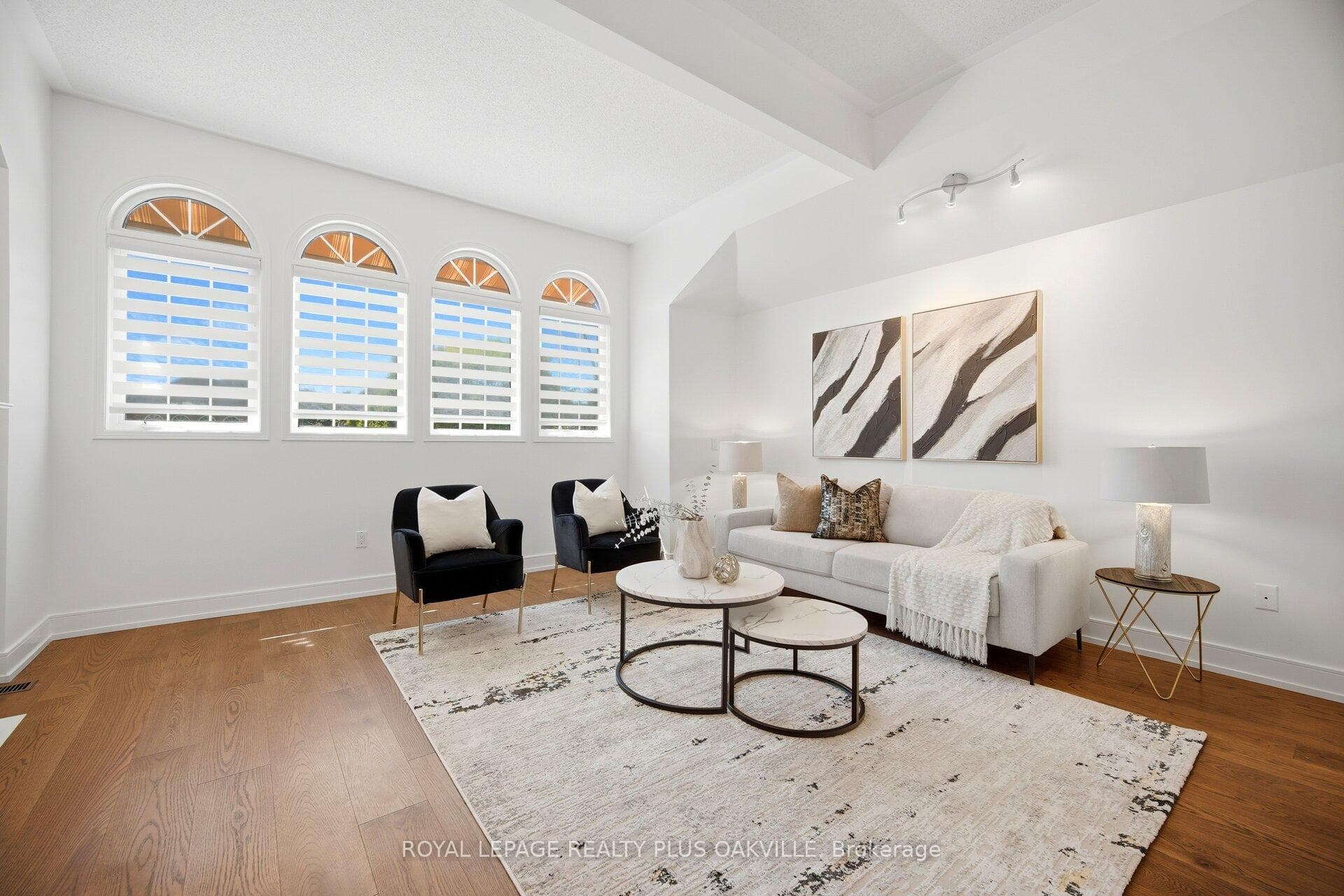 5275 Ruperts Gate Drive photo 8