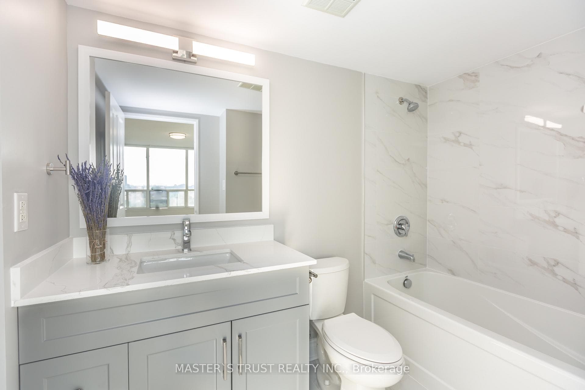 88 Corporate Drive Unit 1513 photo 11