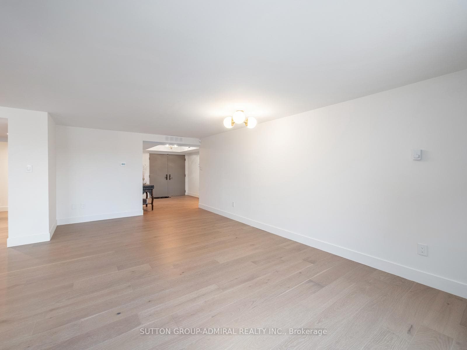 3900 Yonge Street Unit 405 photo 9