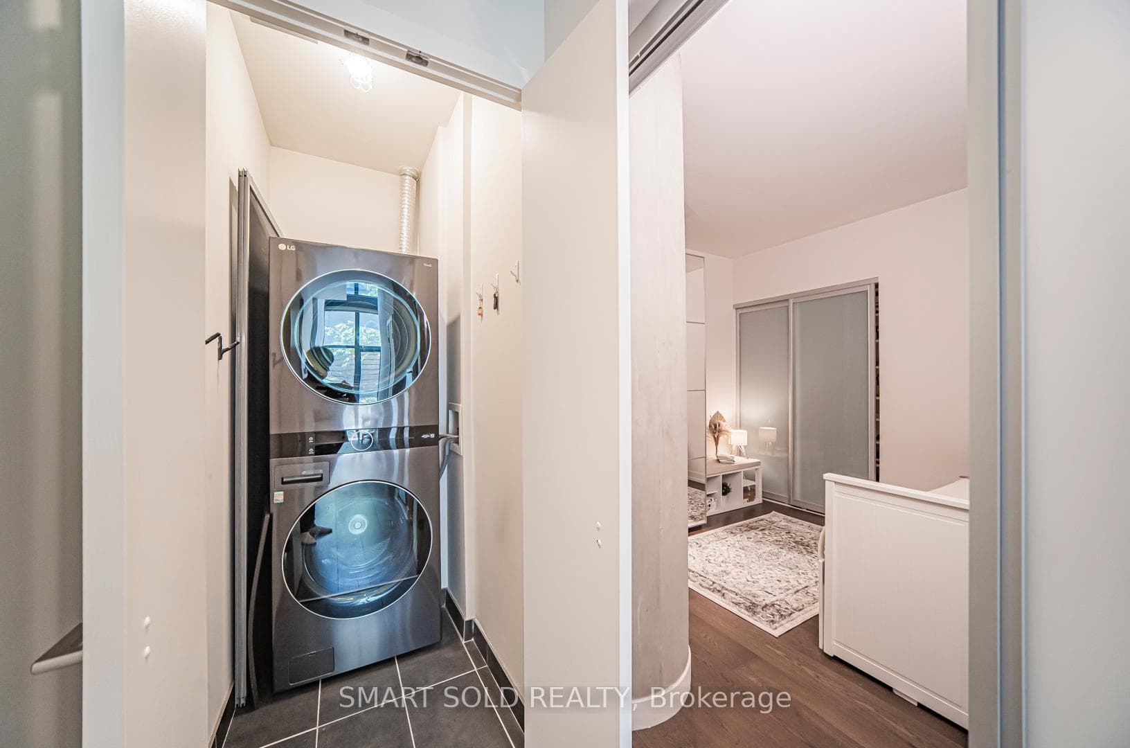 650 King Street Unit 106 photo 33