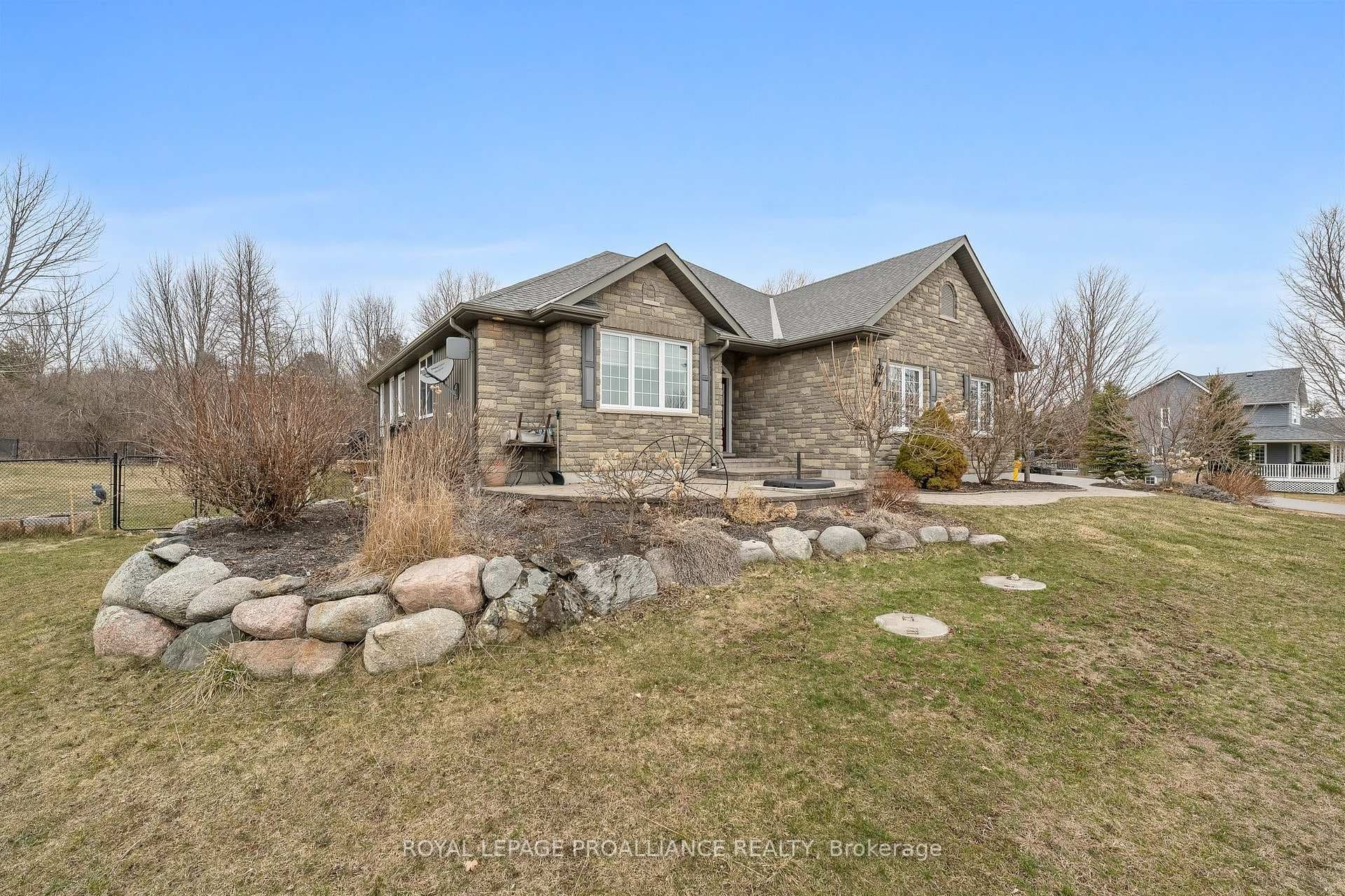 532 Smith Street photo 44