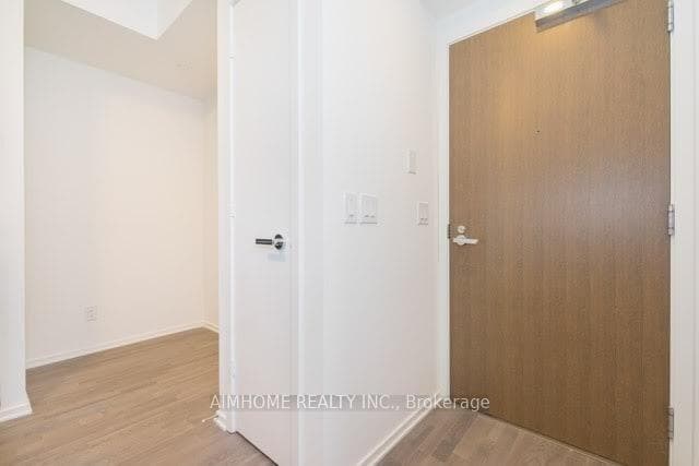 1 Bloor Street Unit 3411 photo 14