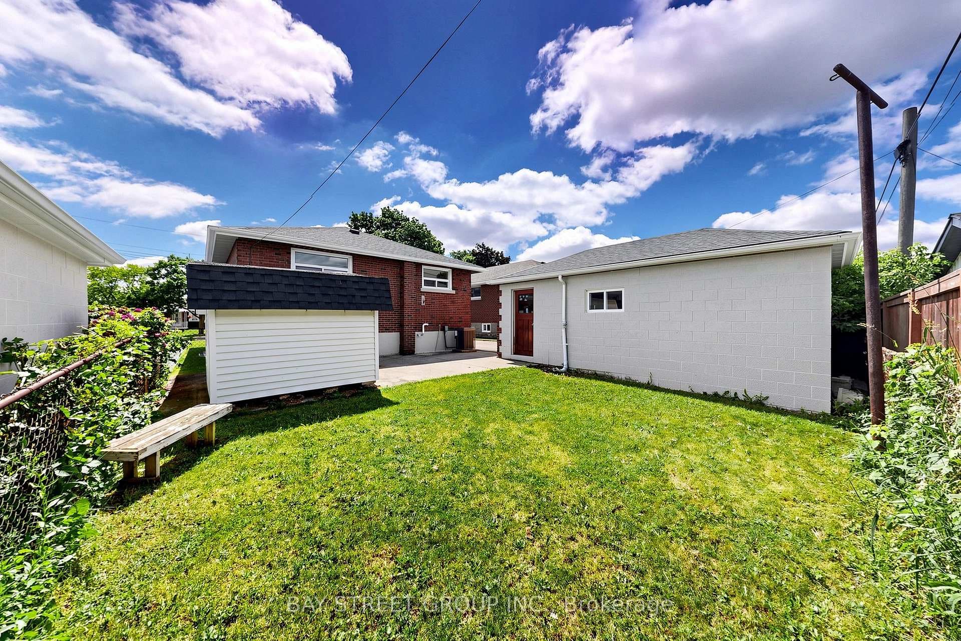 28 Warren Avenue photo 34
