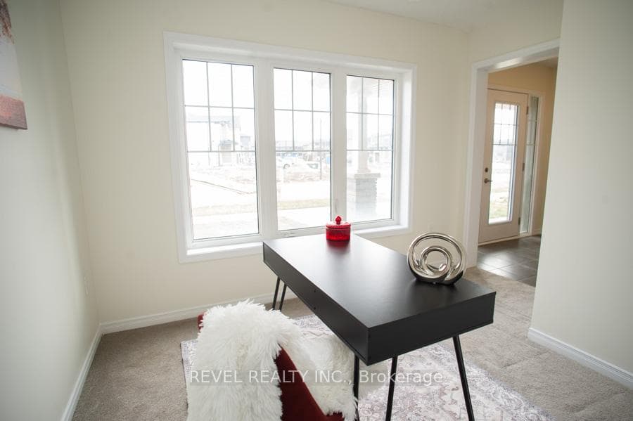 6 Bee Crescent photo 6