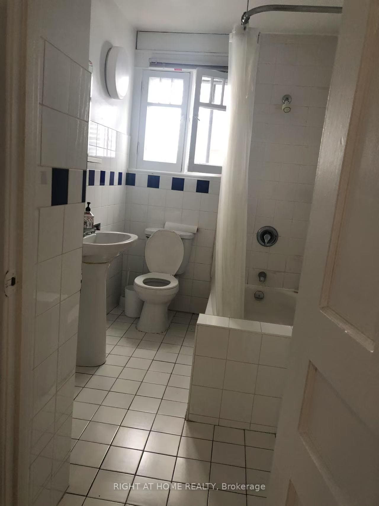 409B Preston Street Unit 409 photo 9