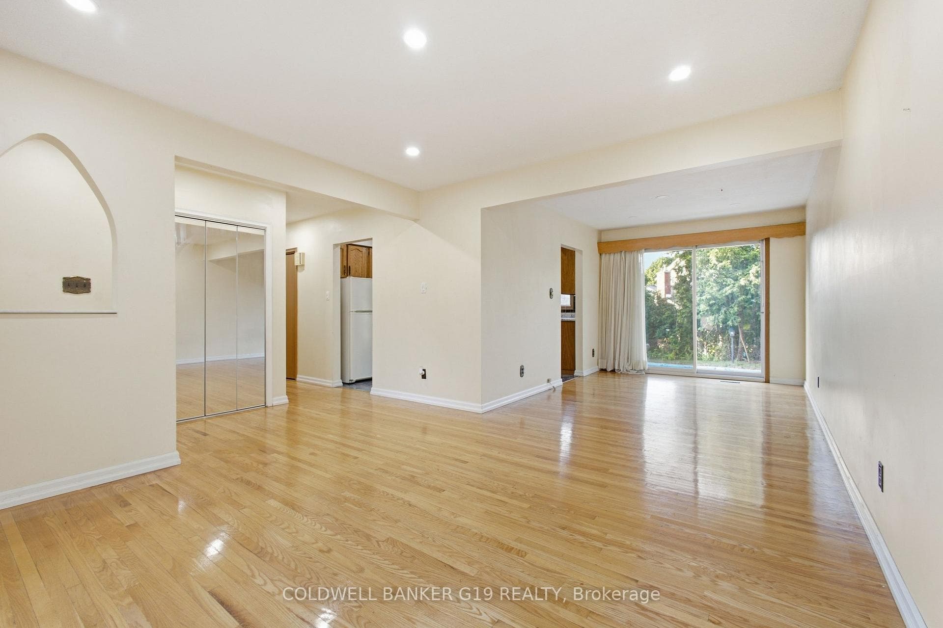 360 Blair Road photo 10