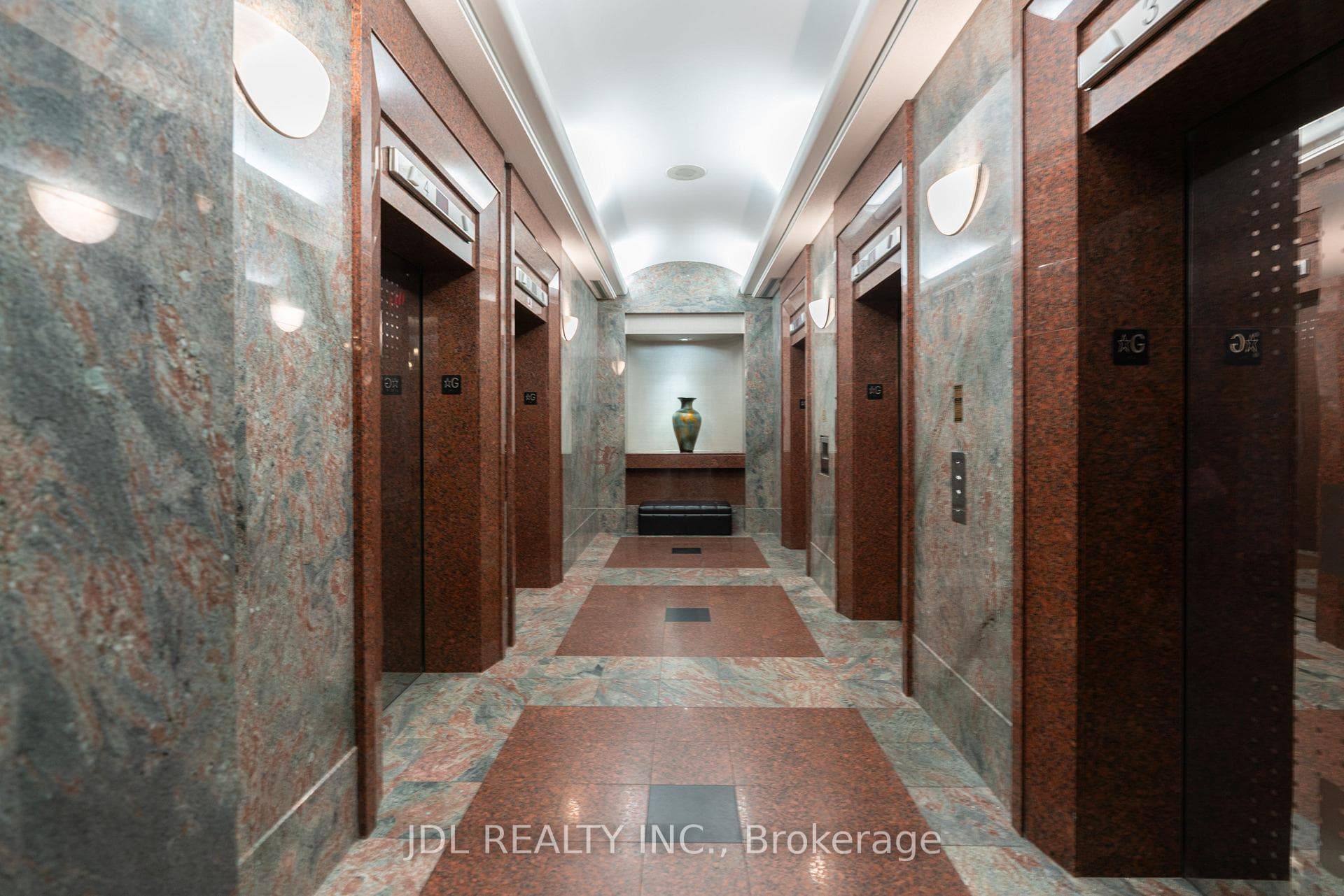 24 Wellesley Street Unit 407 photo 8