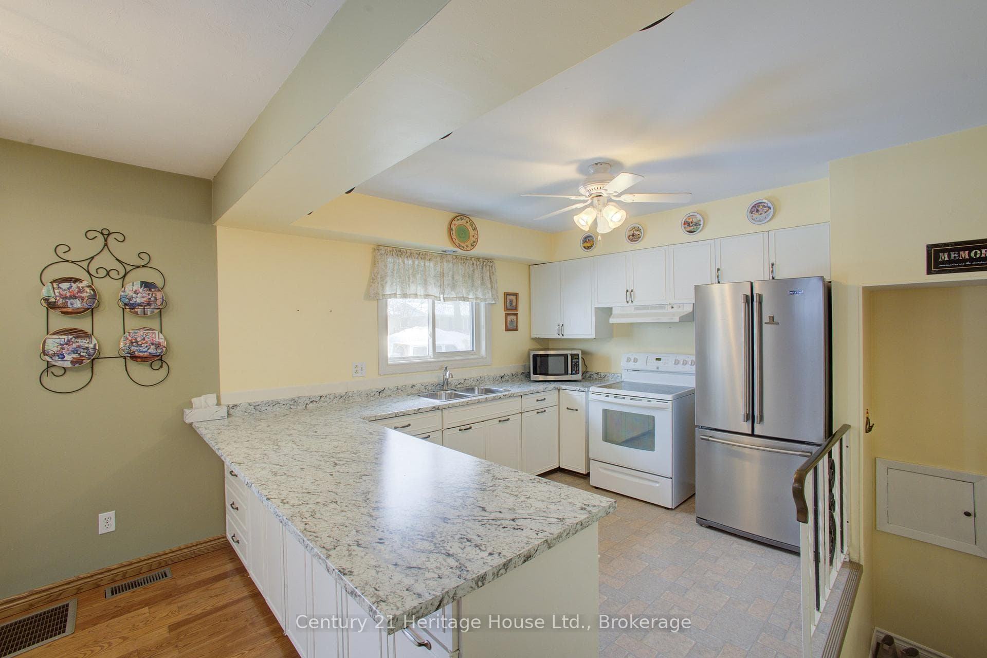 260 13th Avenue photo 12