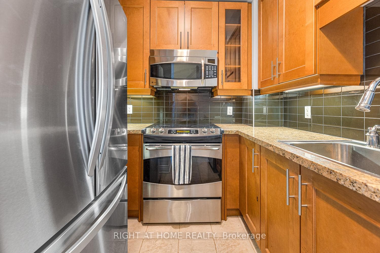 1900 Lake Shore Boulevard Unit 1409 photo 11