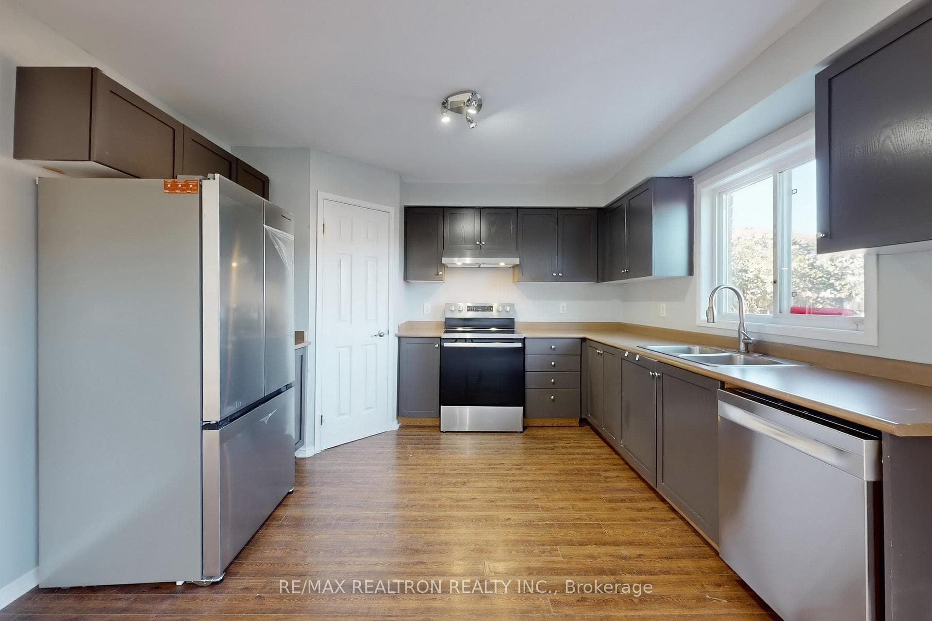 46 Watson Drive photo 16